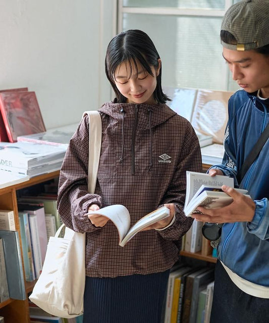 特別格紋套頭風衣