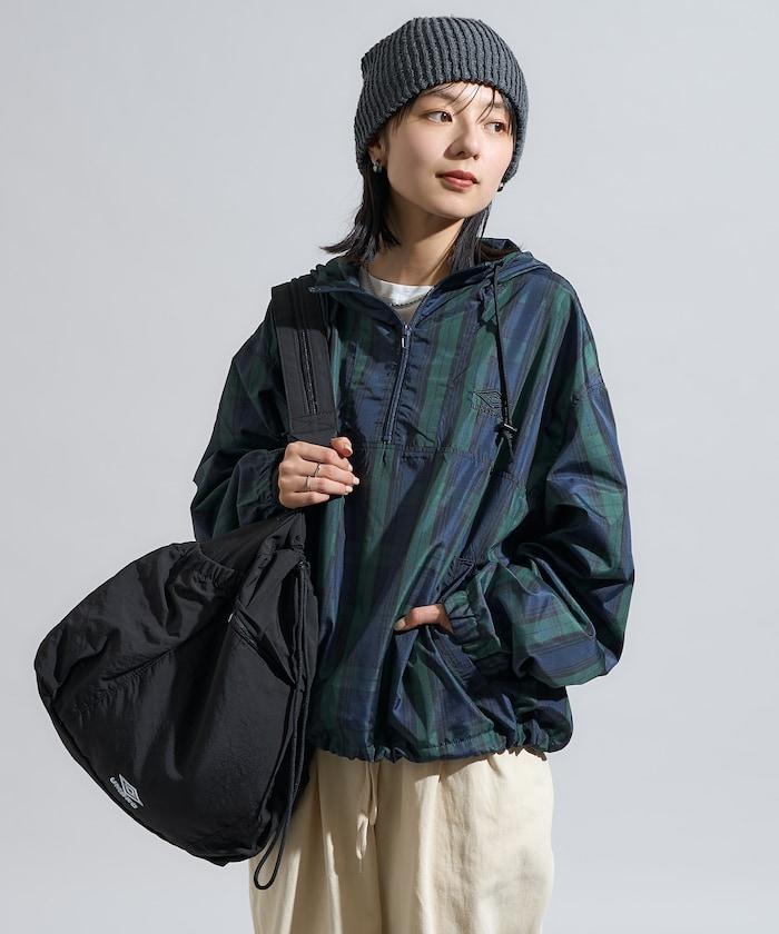 特別格紋套頭風衣