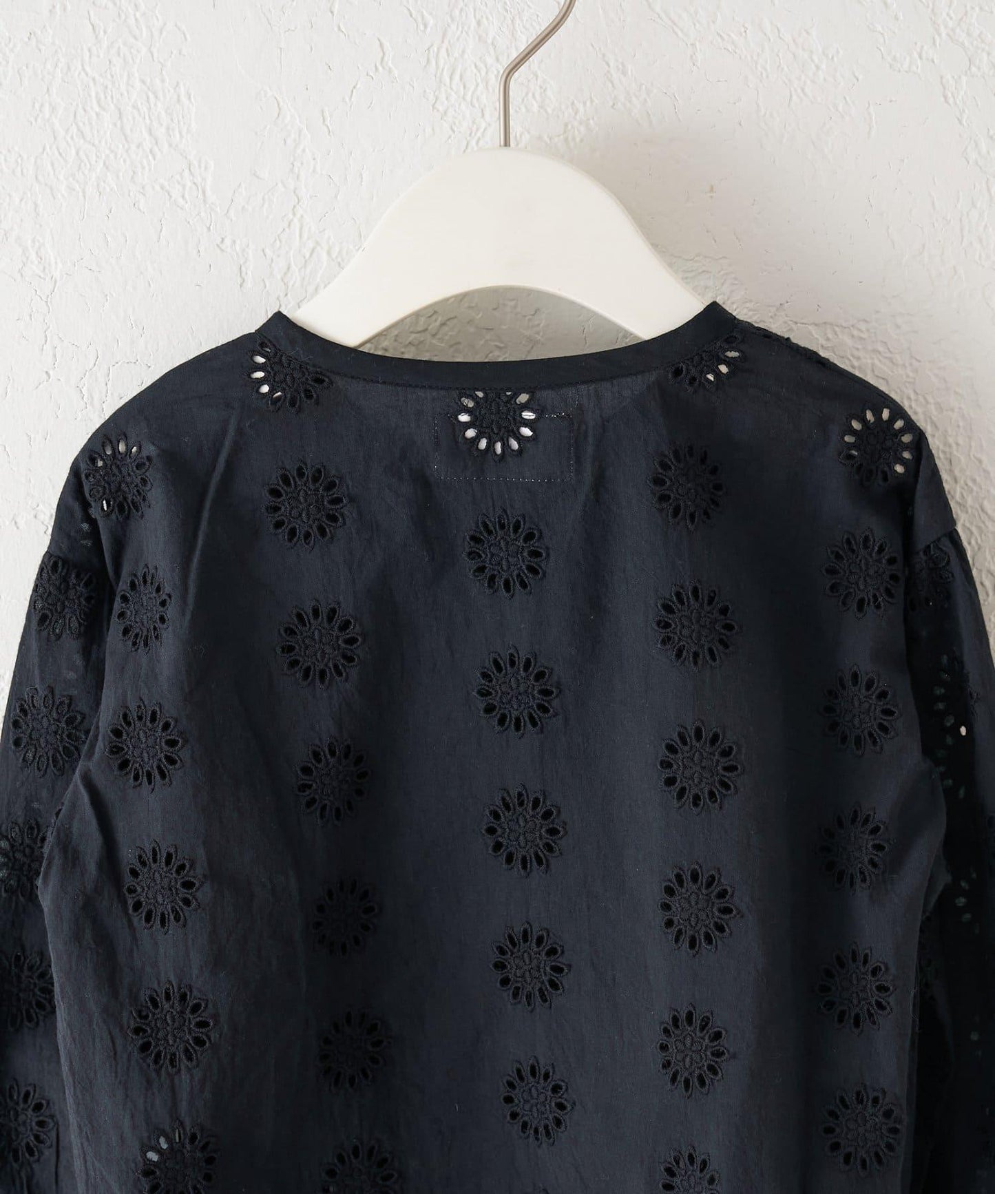 【KIDS】【India】鏤空蕾絲短款開衫