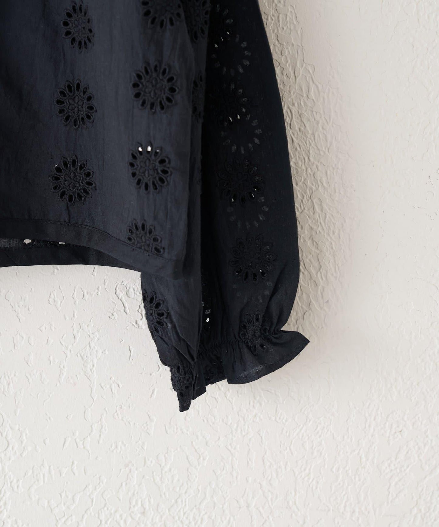 【KIDS】【India】鏤空蕾絲短款開衫