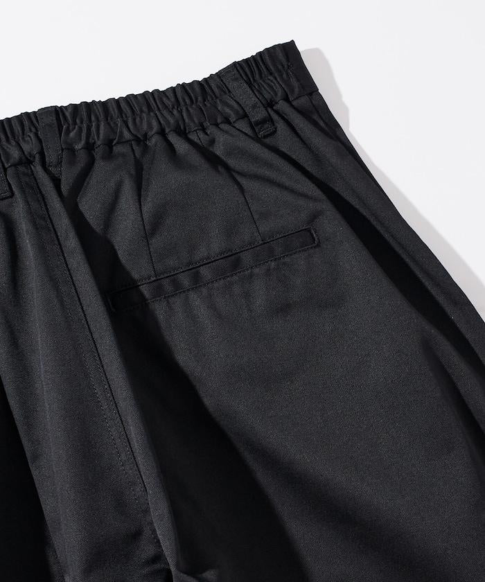 寬鬆版型斜紋打褶錐形褲