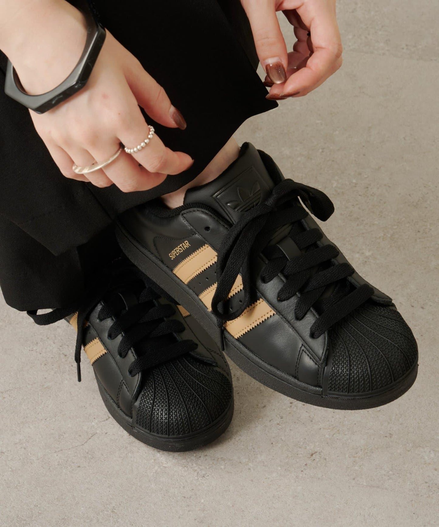 ≪8/8(週五)12:00~開始≫adidas SUPERSTAR II W