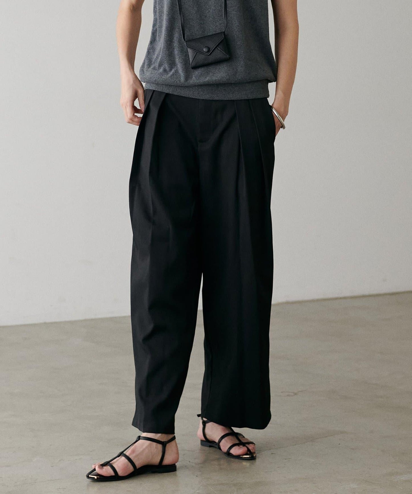 褶皺長款西裝褲