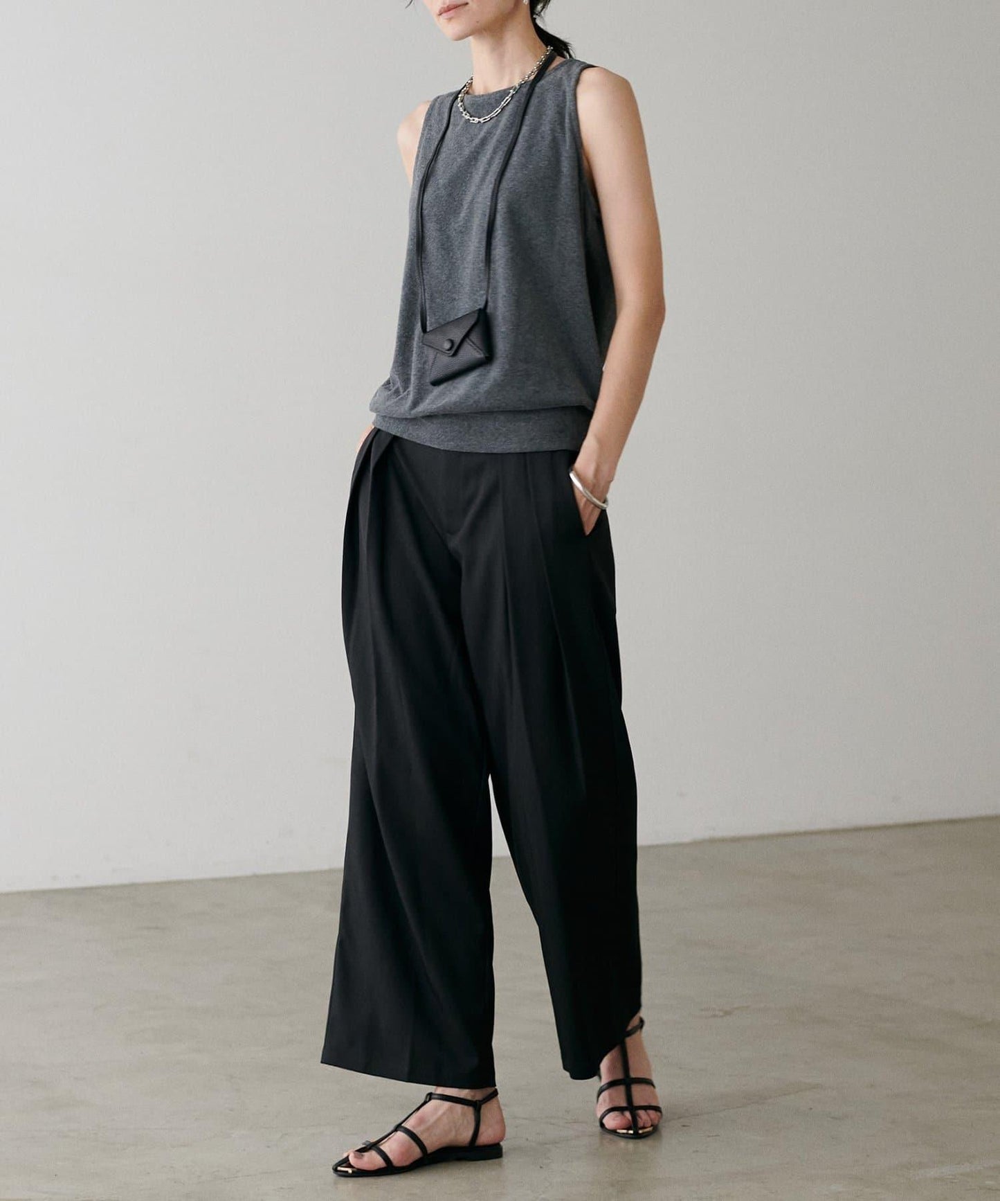 褶皺長款西裝褲