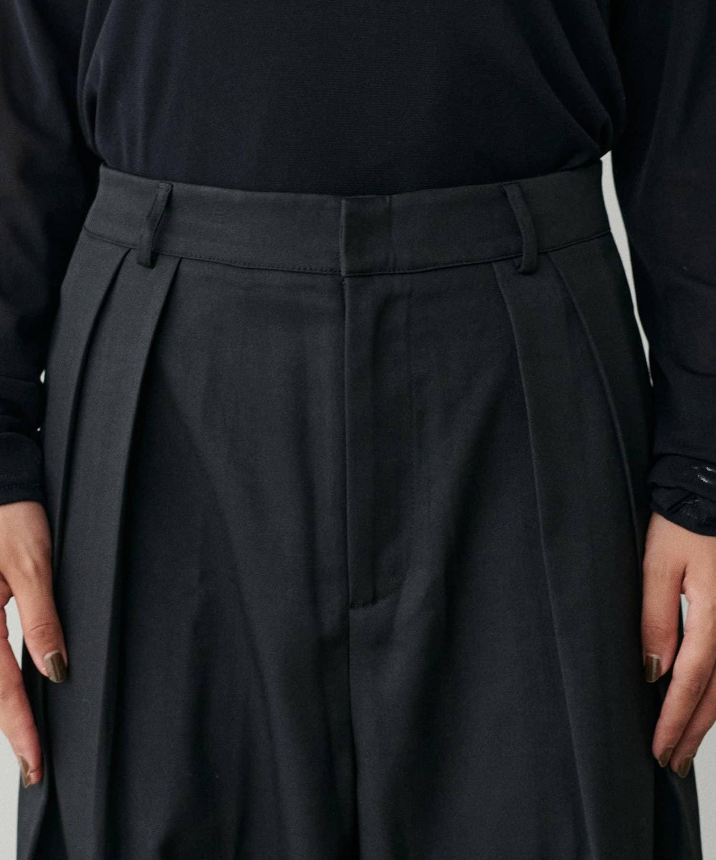 褶皺長款西裝褲