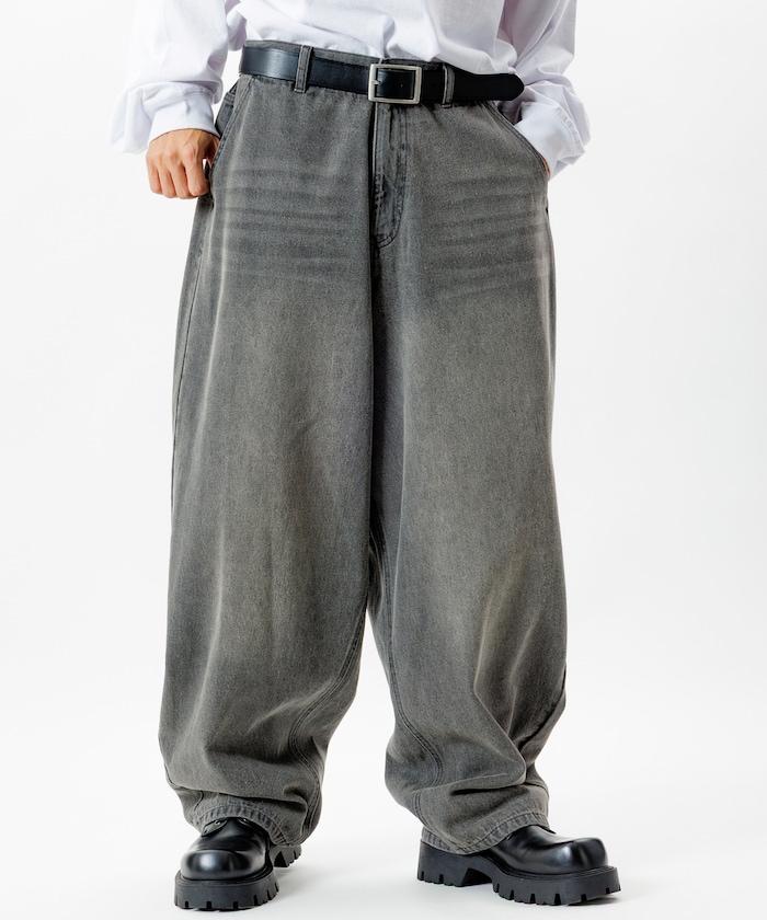 寬鬆版型桶形牛仔褲 / 水洗工藝 / 過染工藝