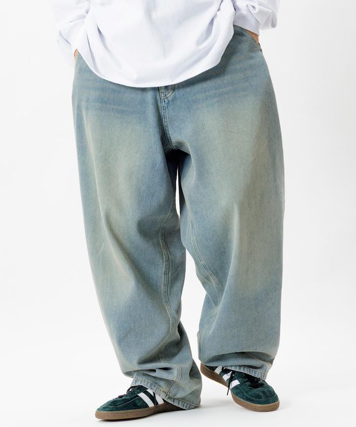 寬鬆版型桶形牛仔褲 / 水洗工藝 / 過染工藝