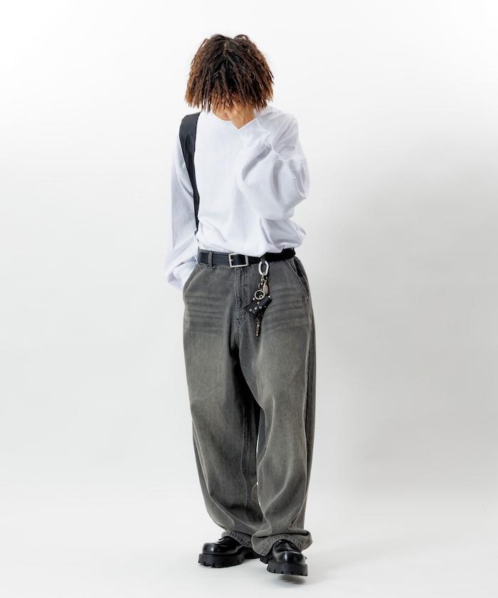 寬鬆版型桶形牛仔褲 / 水洗工藝 / 過染工藝