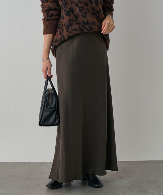 【優雅垂感】醋酸混紡斜裁半身裙
