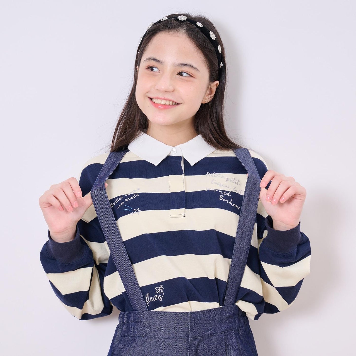 塗鴉刺繡橄欖球衫