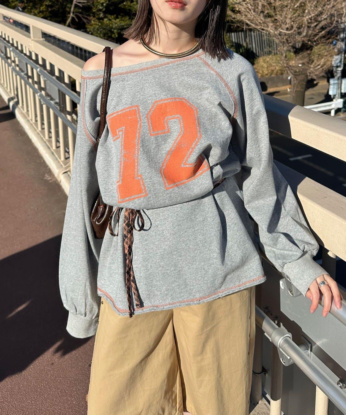 項圈套裝編號拼色袖衛衣