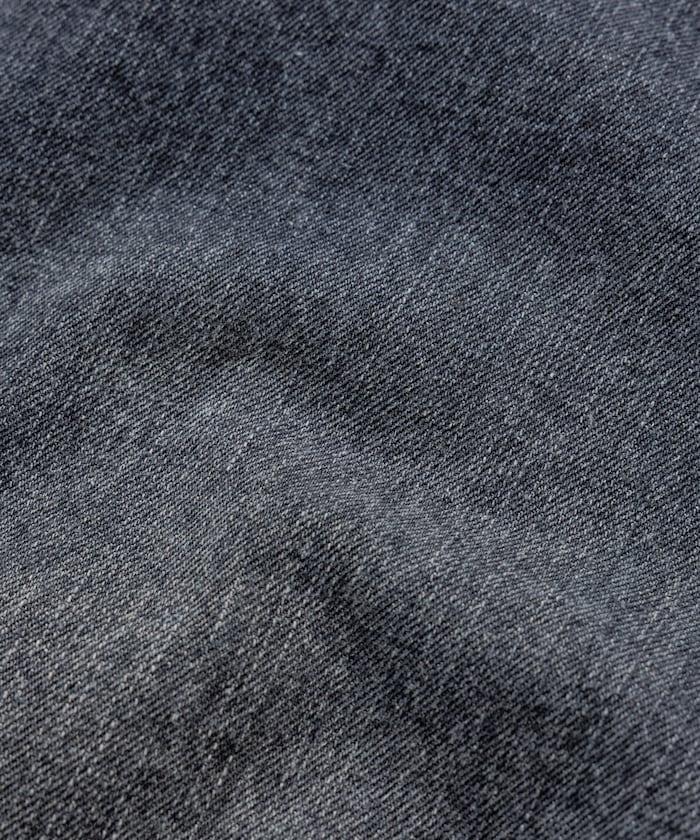 寬鬆版型弧形牛仔褲 單次水洗