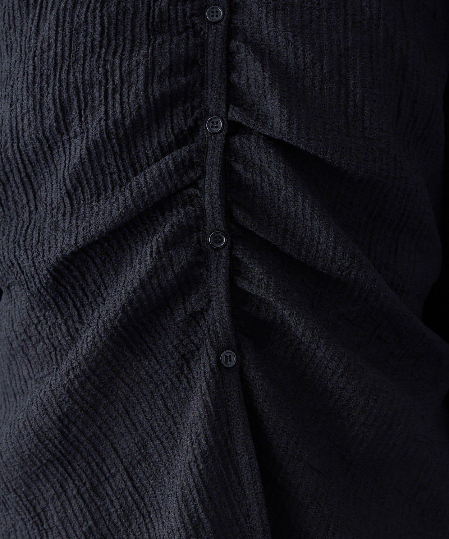 【mystic】V字褶皺襯衫