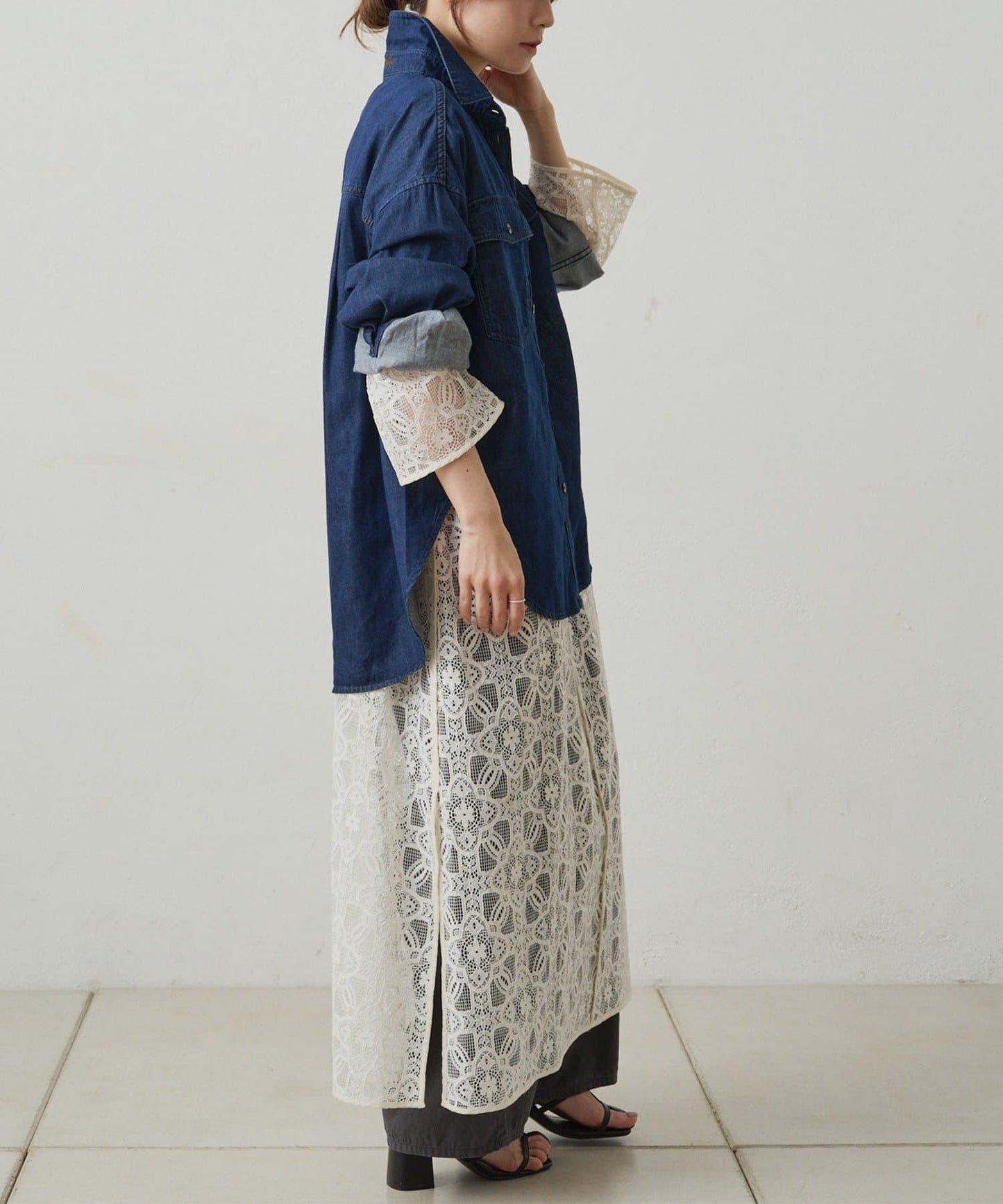 雙口袋牛仔襯衫