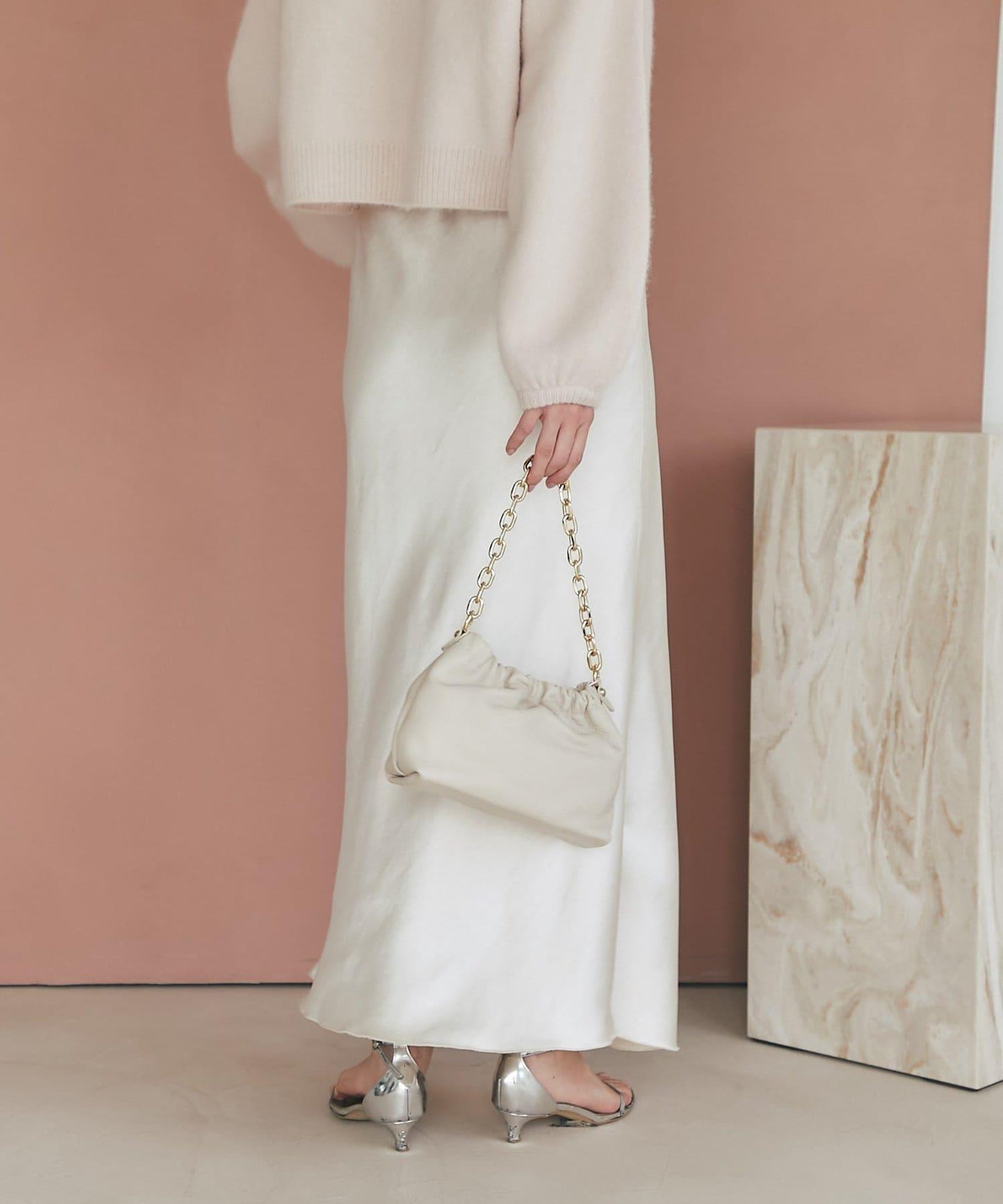 【4尺碼可選】緞面長款修身半身裙