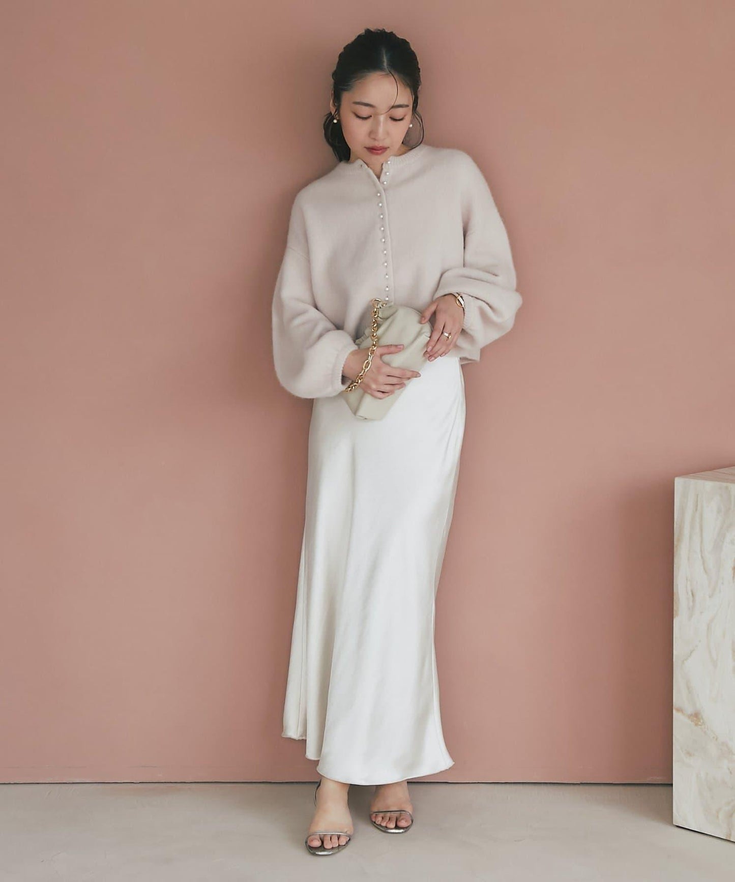 【4尺碼可選】緞面長款修身半身裙