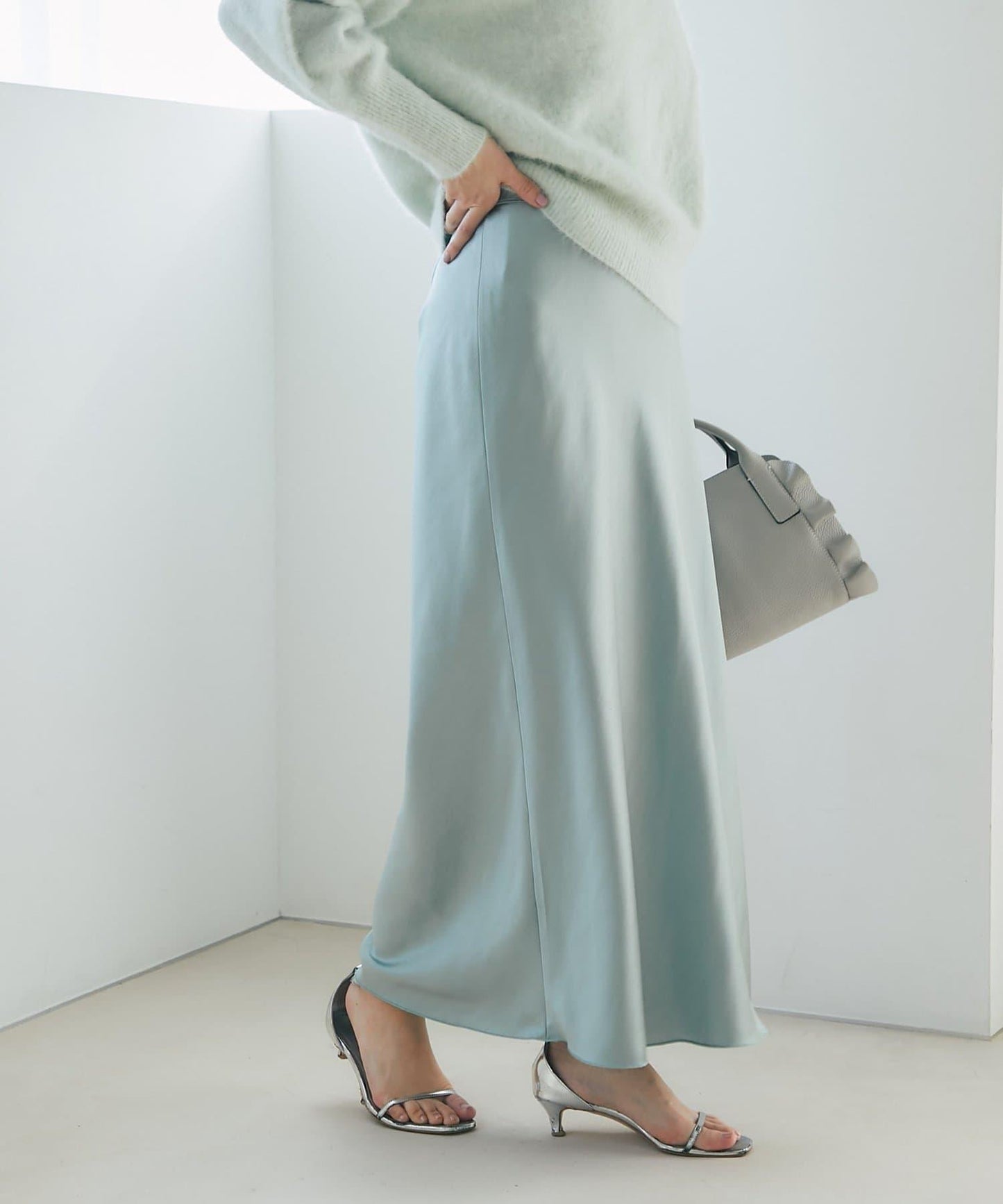 【4尺碼可選】緞面長款修身半身裙