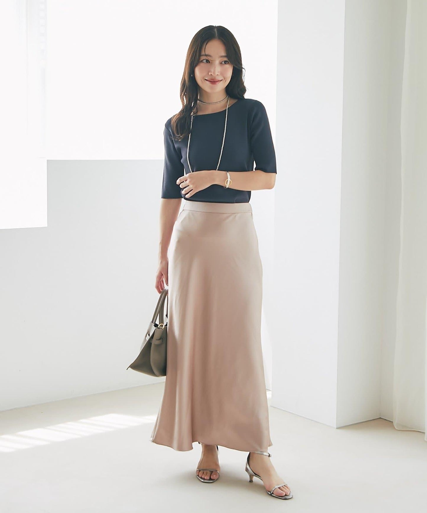 【4尺碼可選】緞面長款修身半身裙