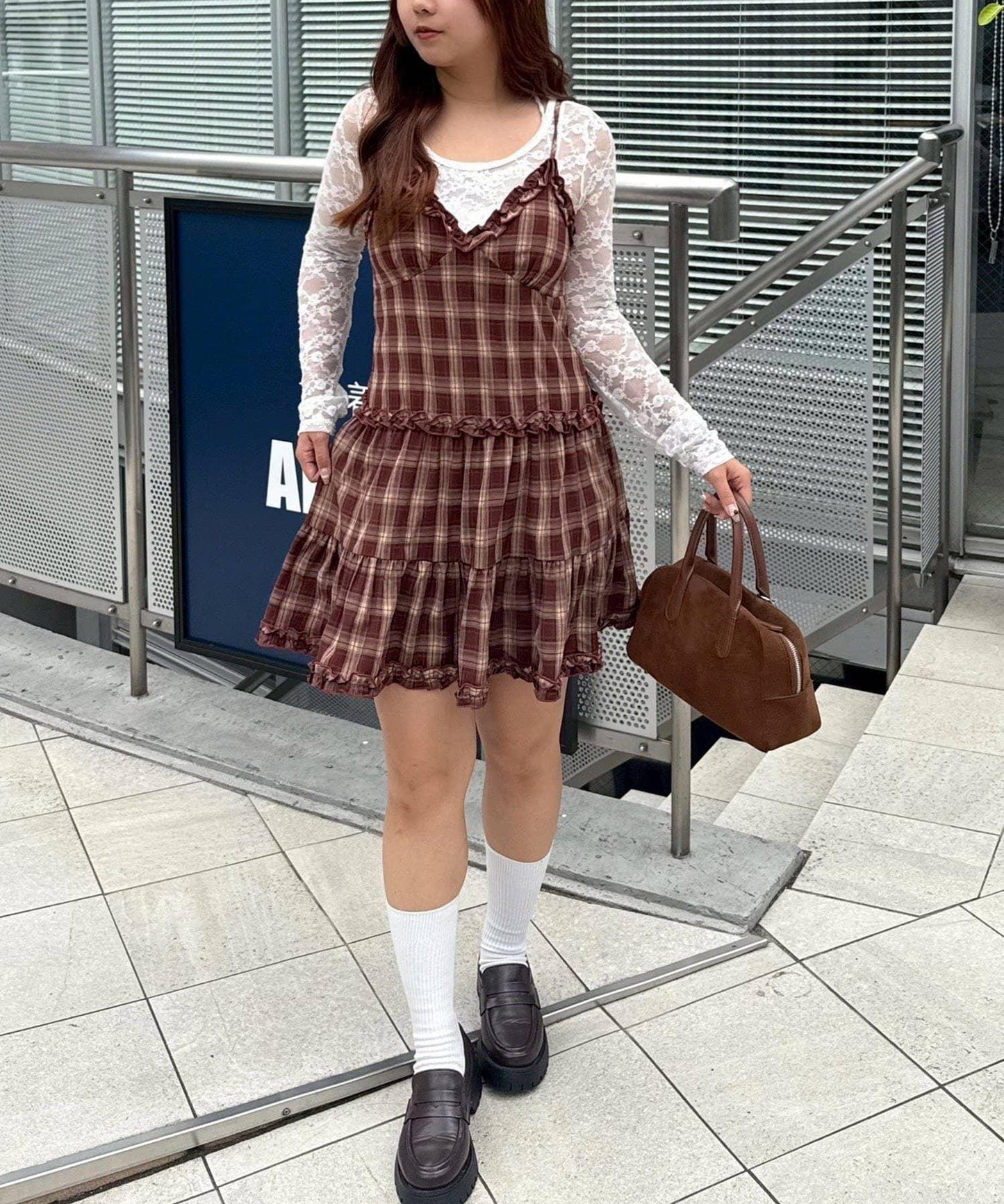 格紋層疊吊帶長款上衣