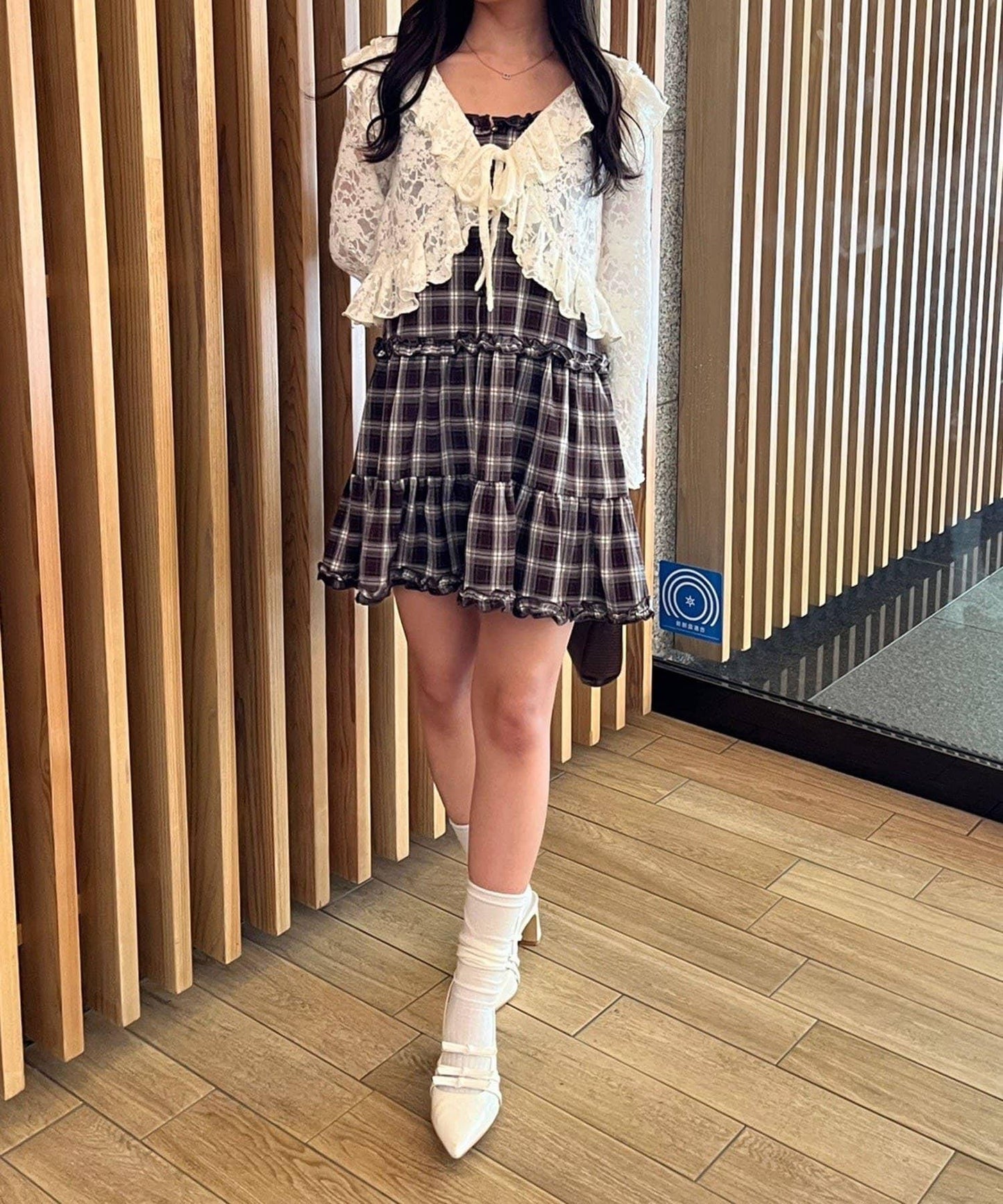 格紋層疊吊帶長款上衣