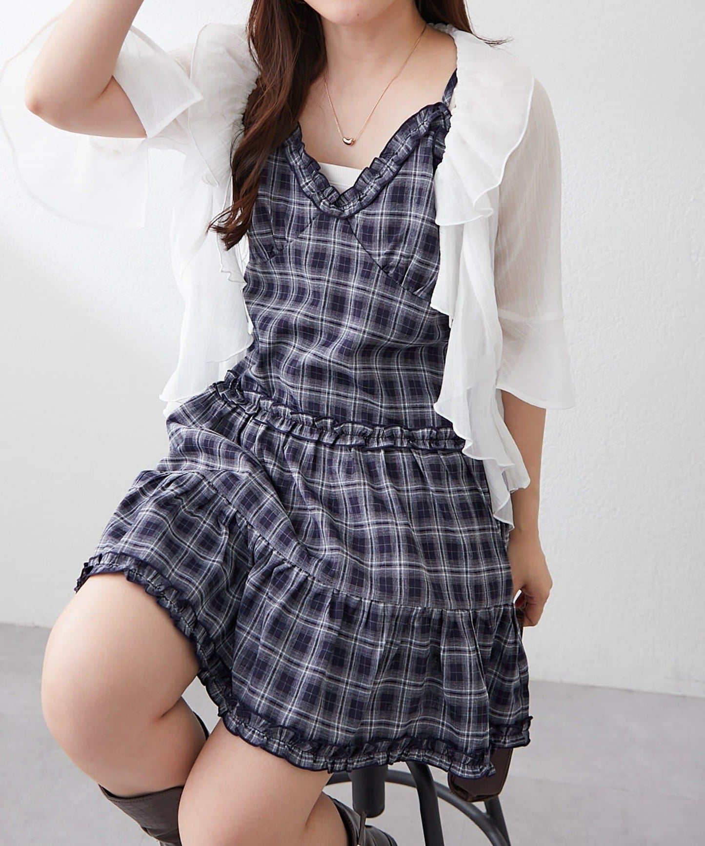 格紋層疊吊帶長款上衣