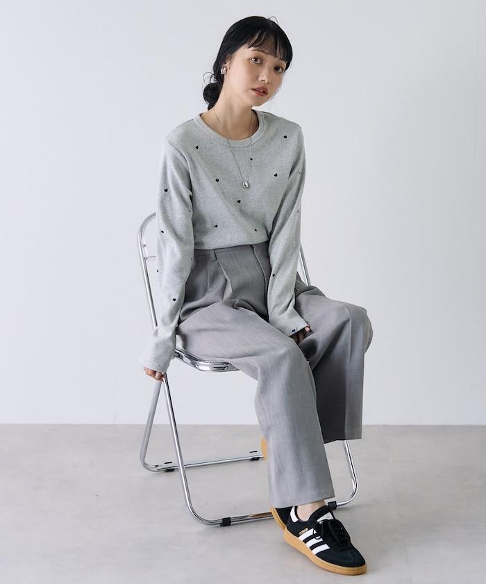 迷你愛心刺繡長袖T恤