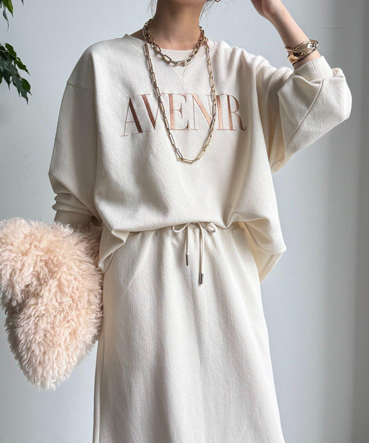 【人氣總選舉】套裝拼接袖LOGO刺繡套頭衫