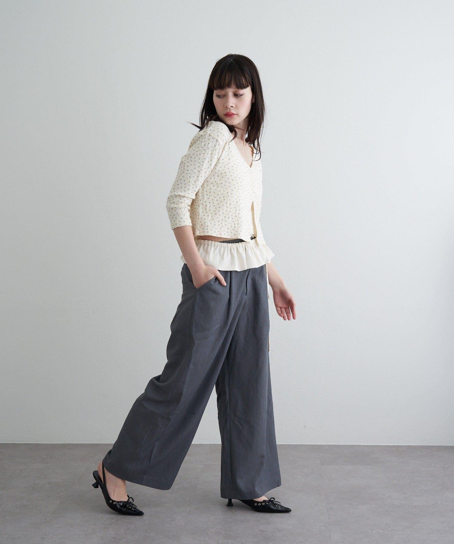 【RAY CASSIN】帶荷葉邊腰帶寬鬆休閒長褲