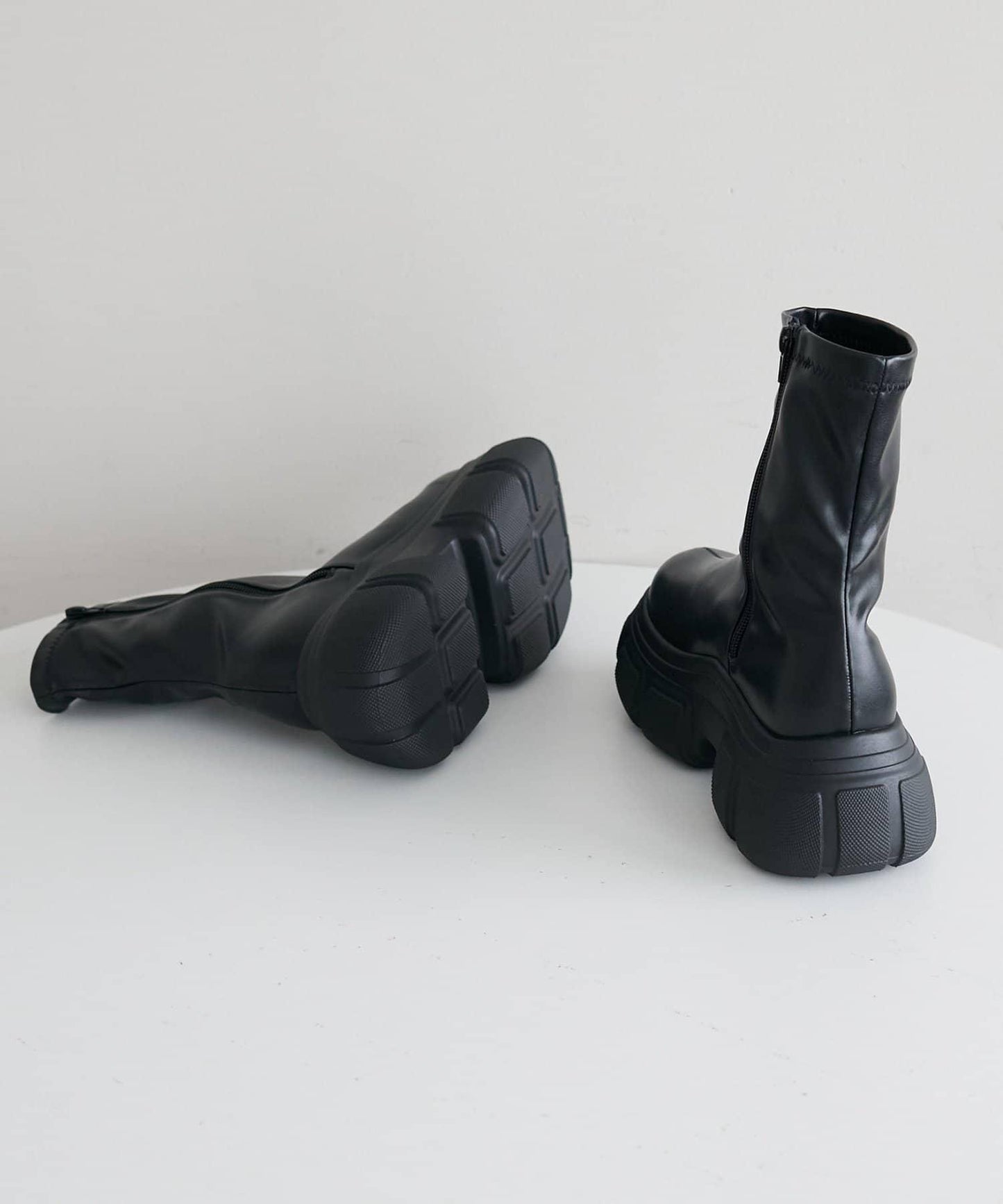 【Discoat】厚底彈力短靴