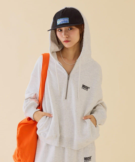 【DISCUS】加絨半拉鍊連帽衛衣