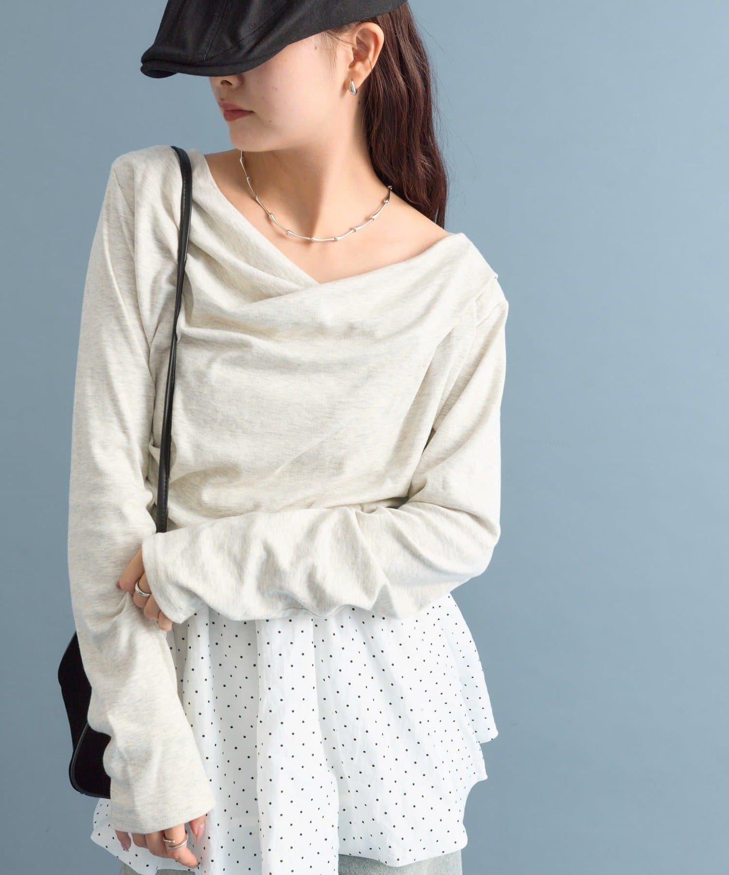 【人氣系列/新色白色・灰色2】一字肩長袖T恤※僅限電商渠道專屬顏色