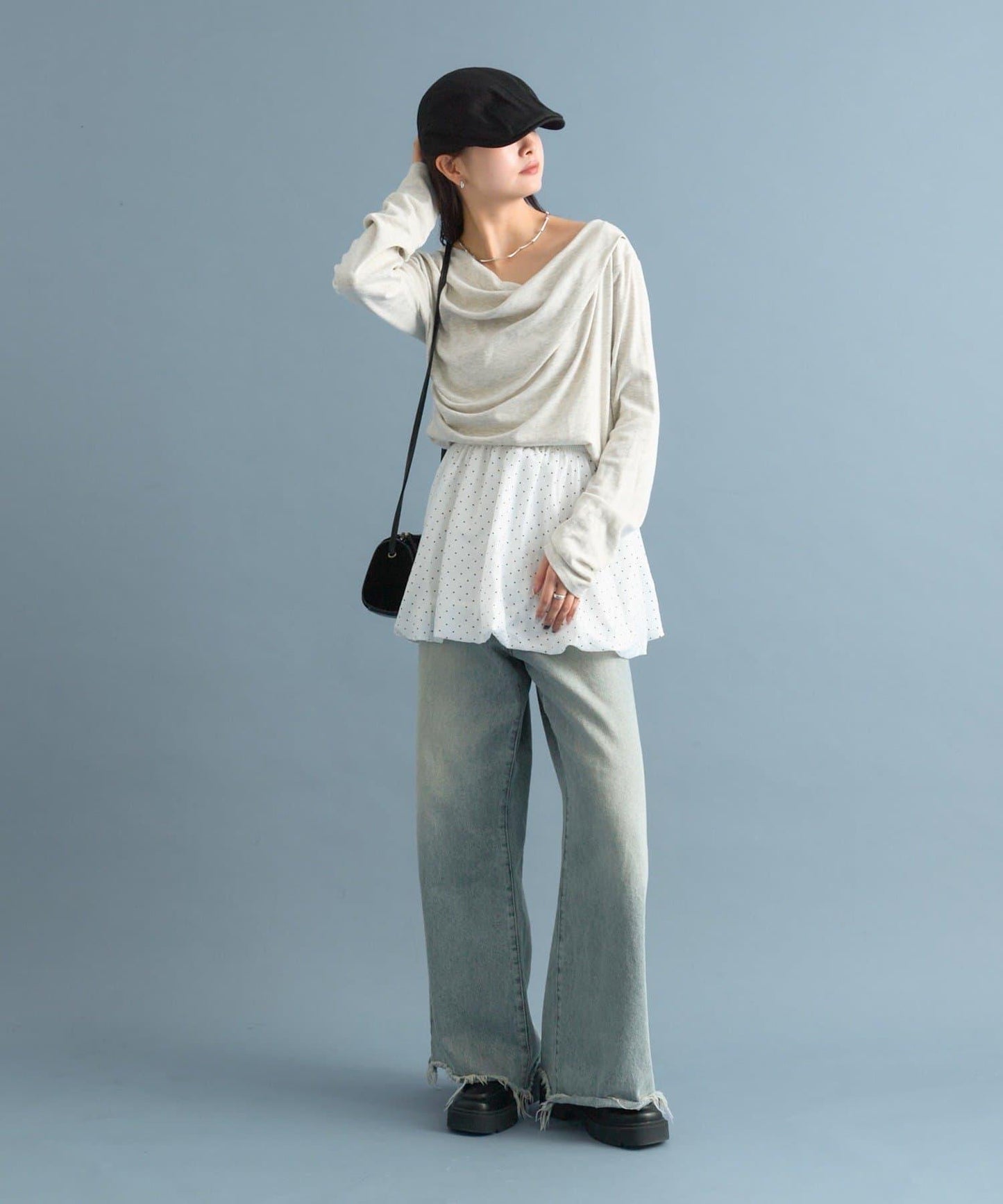 【人氣系列/新色白色・灰色2】一字肩長袖T恤※僅限電商渠道專屬顏色