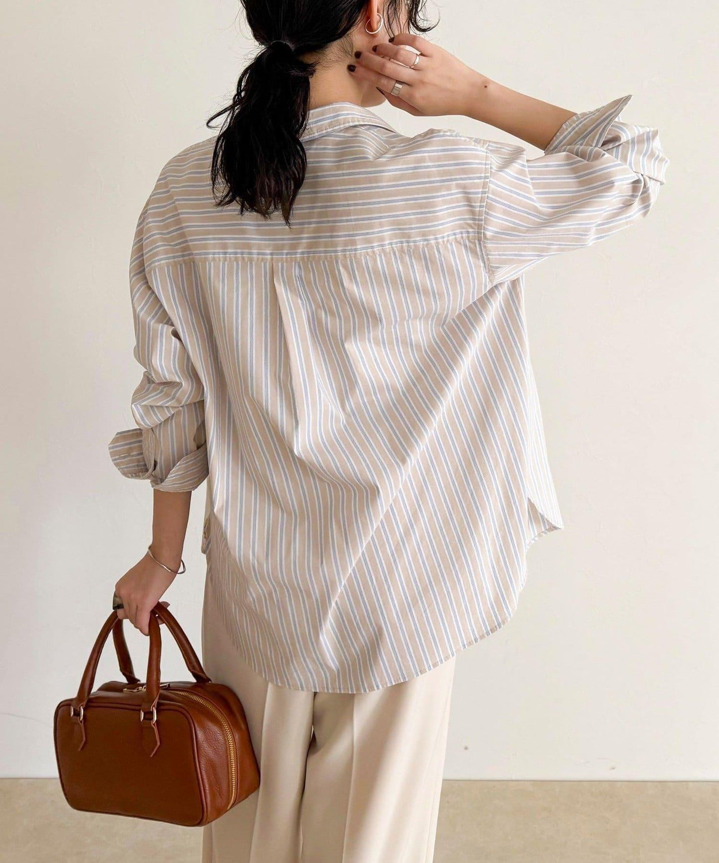 基礎刺繡襯衫