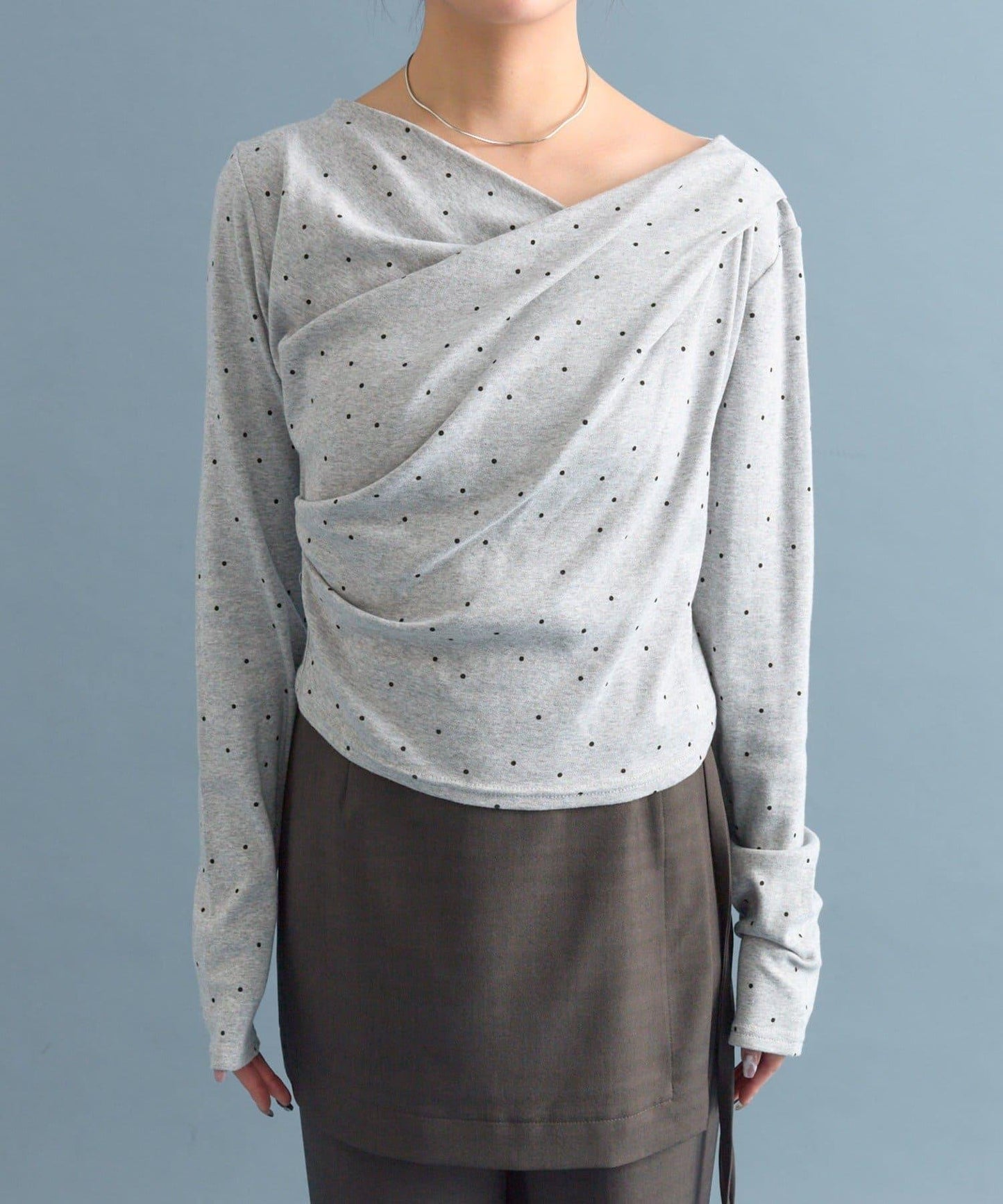 【人氣系列/新色白色・灰色2】一字肩長袖T恤※僅限電商渠道專屬顏色