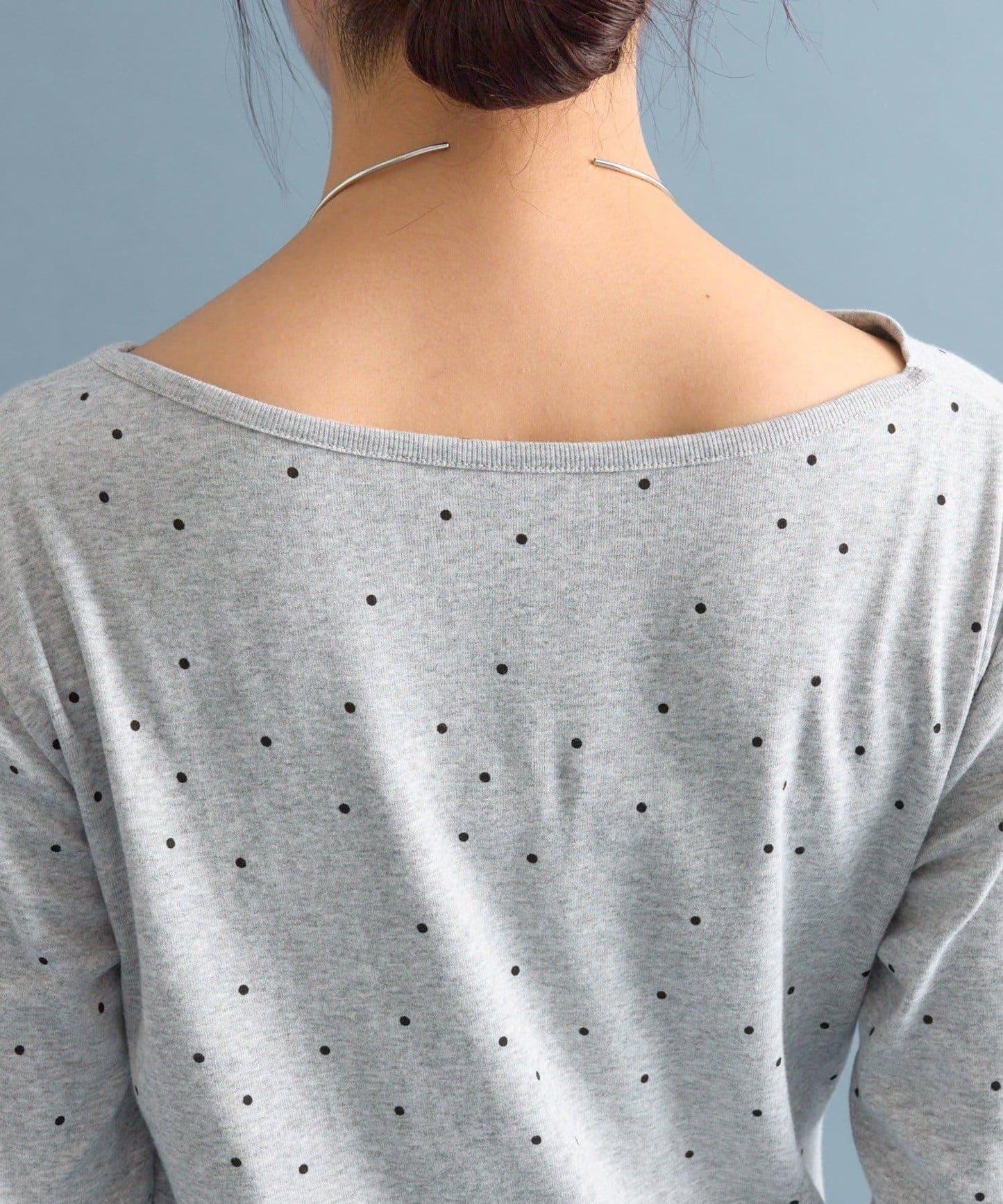 【人氣系列/新色白色・灰色2】一字肩長袖T恤※僅限電商渠道專屬顏色