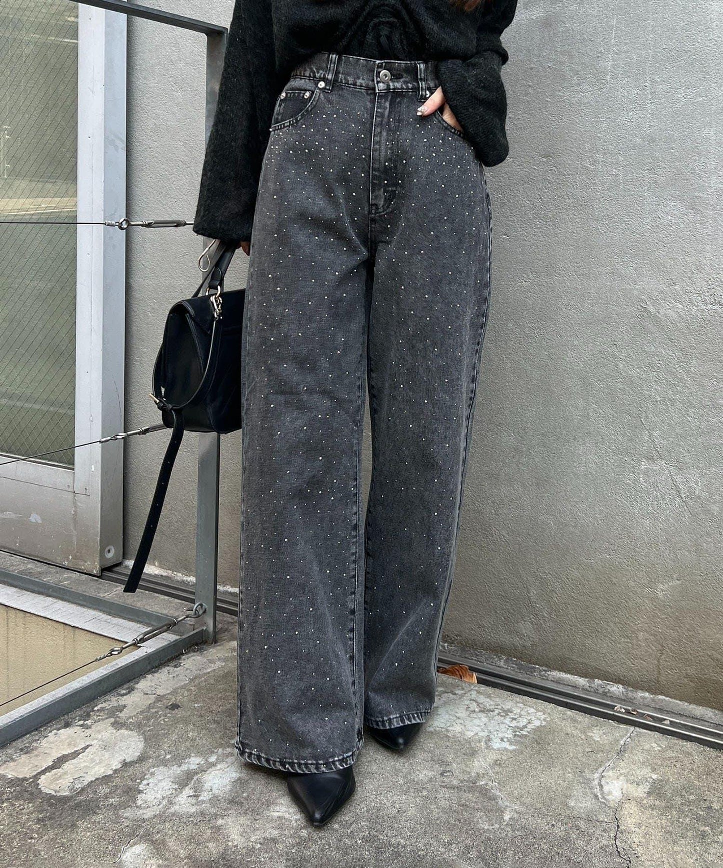 美麗剪裁鑲鑽牛仔褲