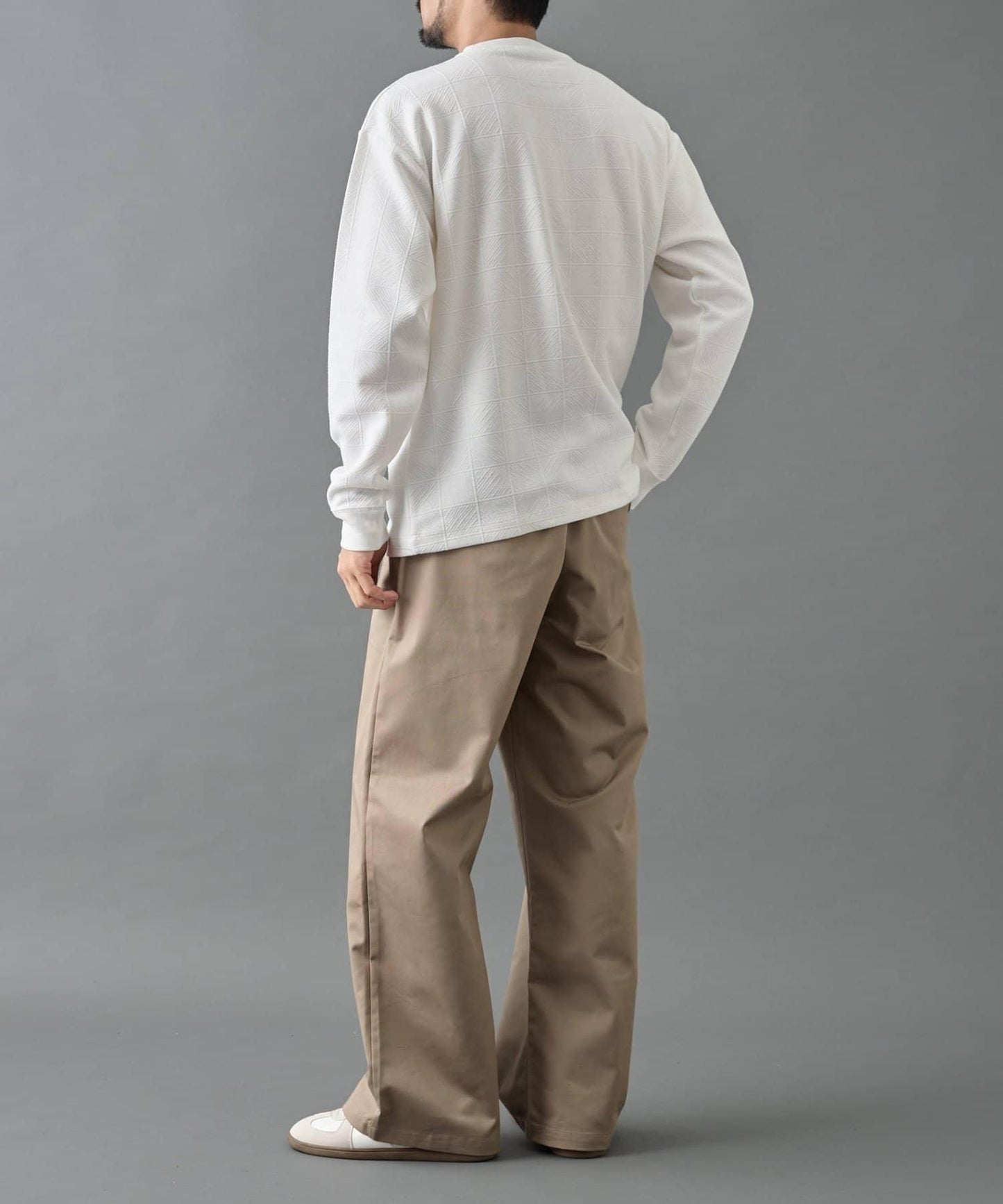 【AW】瓷磚提花長袖T恤