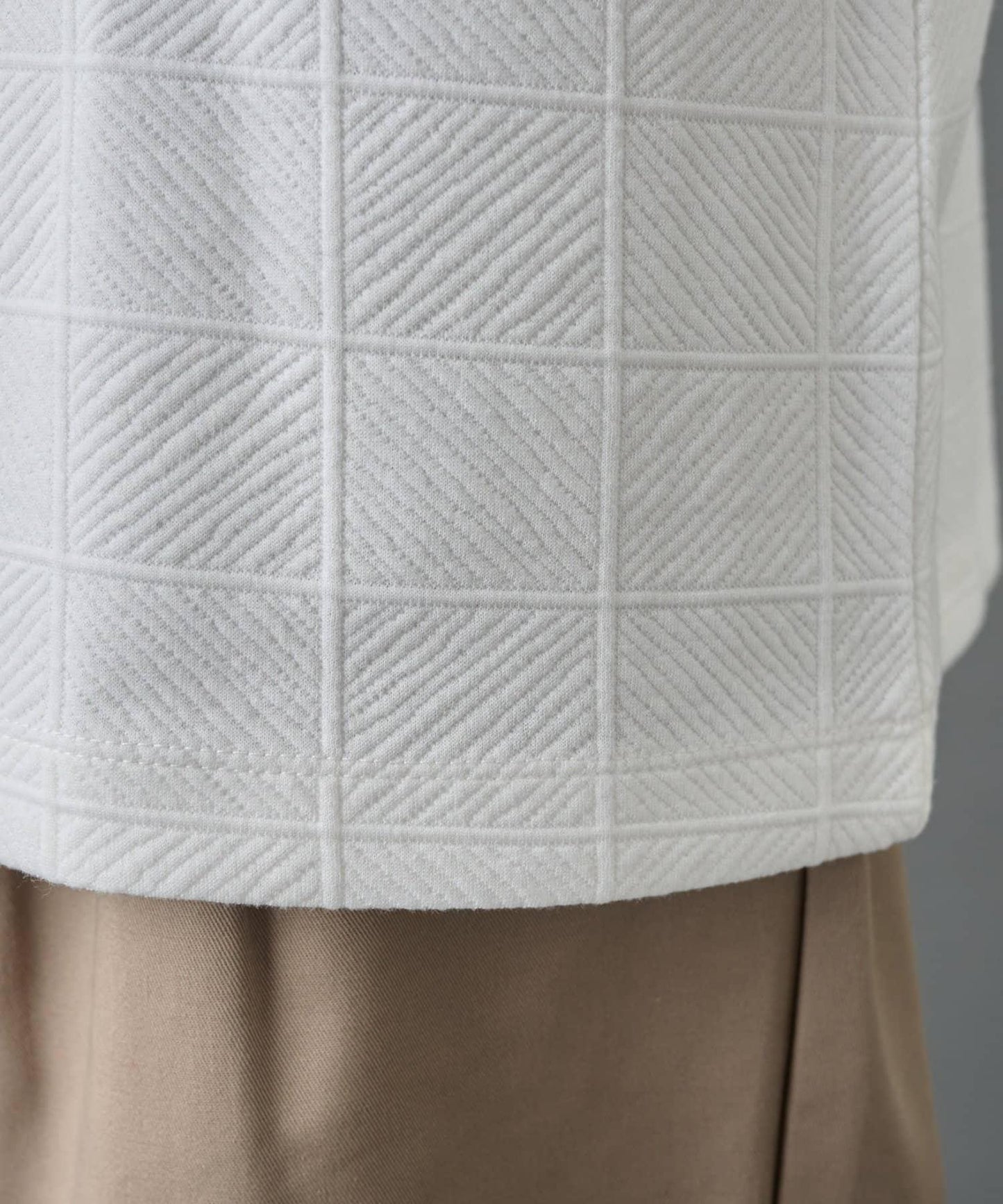 【AW】瓷磚提花長袖T恤