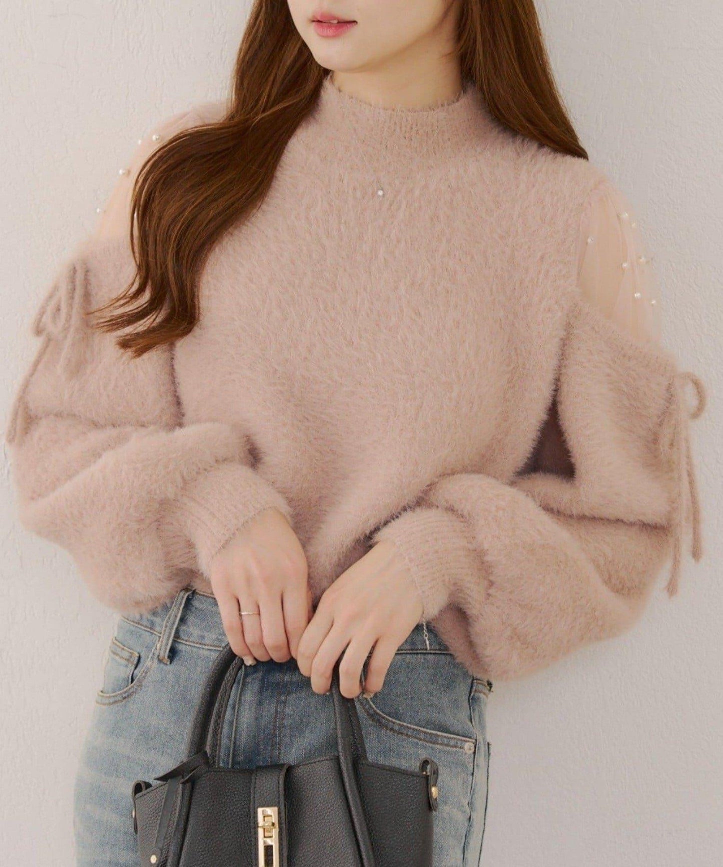 約會或應援活動首選【RMAF】顯身材露膚珍珠針織衫