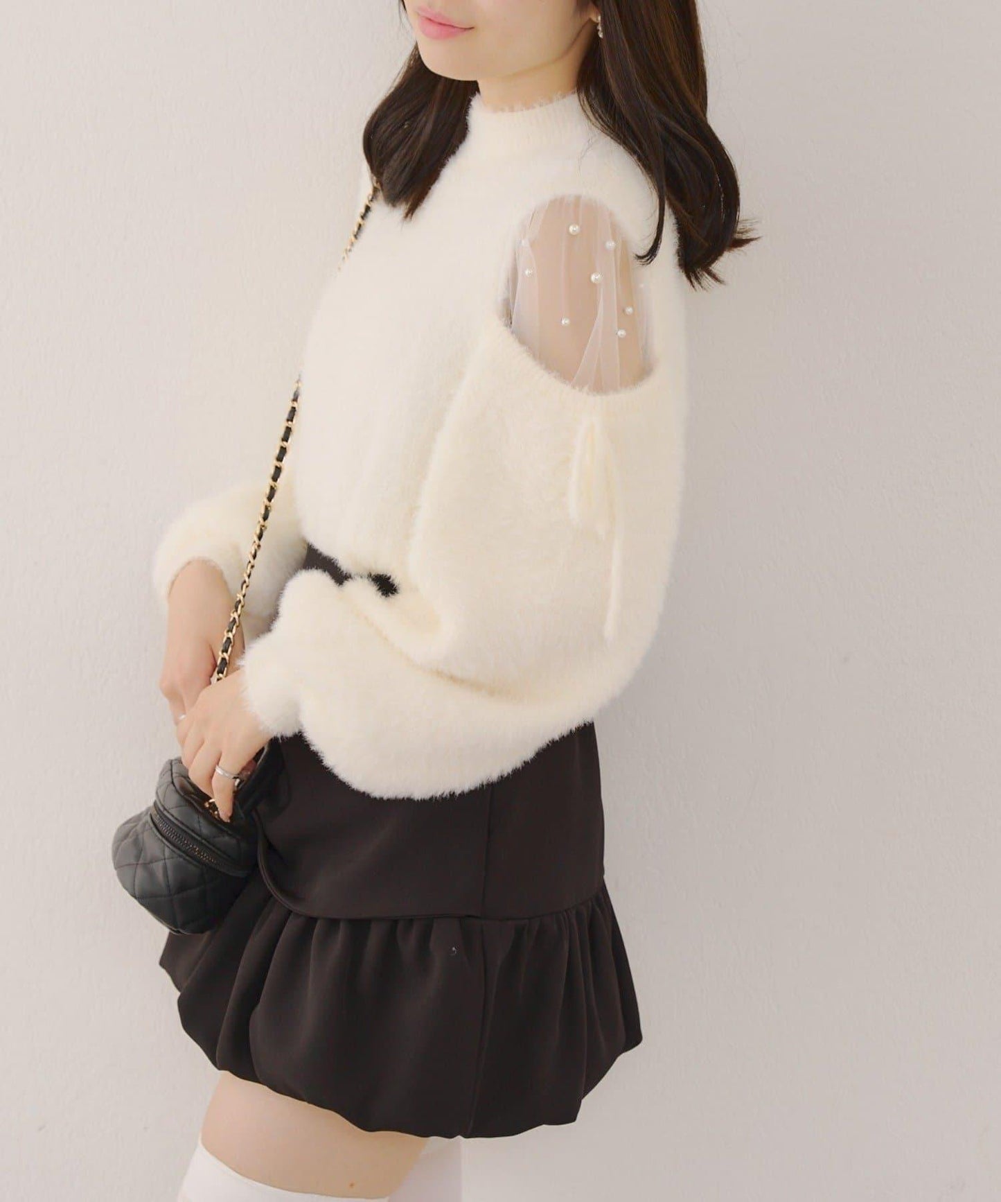 約會或應援活動首選【RMAF】顯身材露膚珍珠針織衫