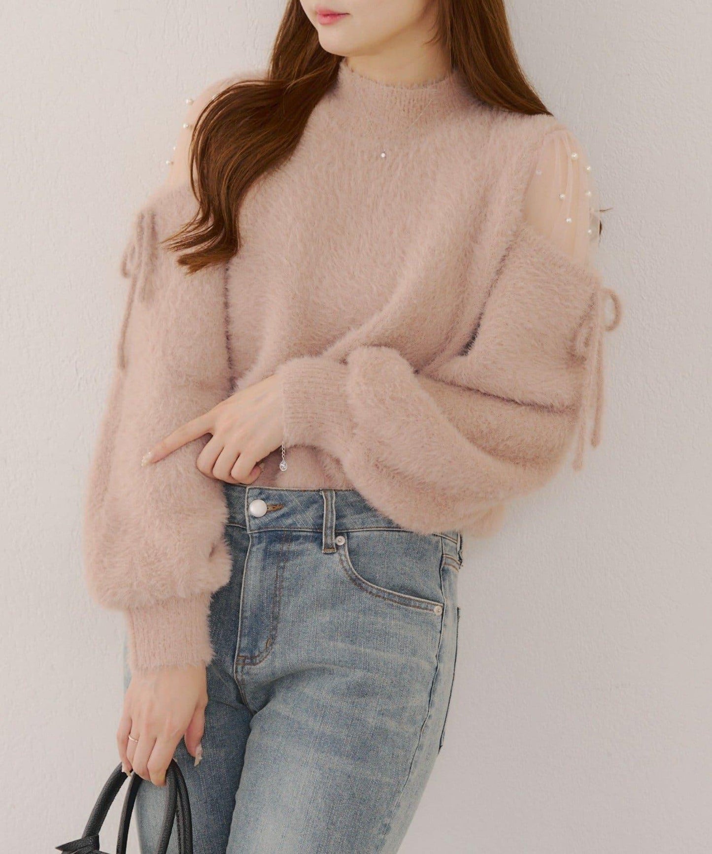 約會或應援活動首選【RMAF】顯身材露膚珍珠針織衫