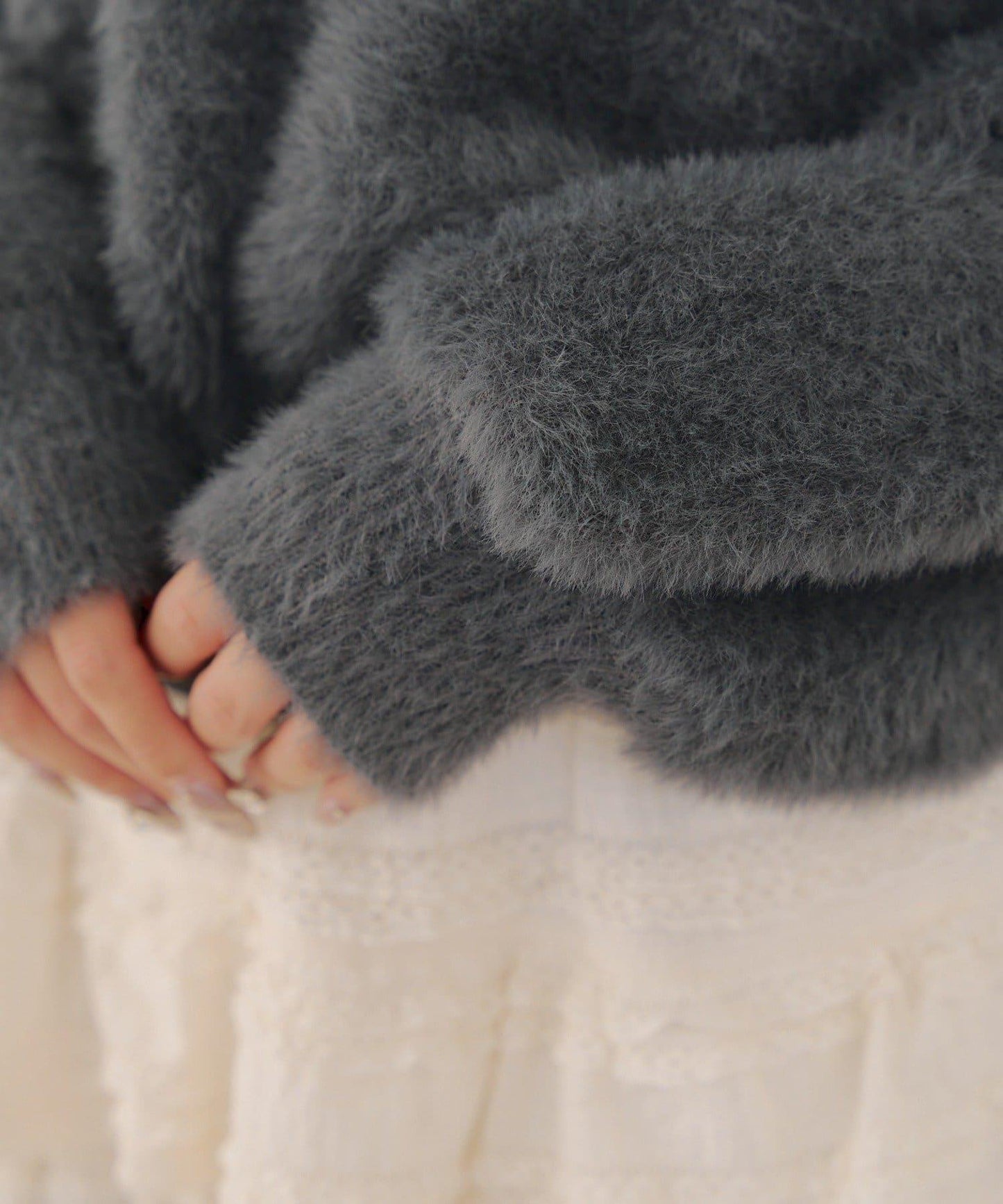 約會或應援活動首選【RMAF】顯身材露膚珍珠針織衫