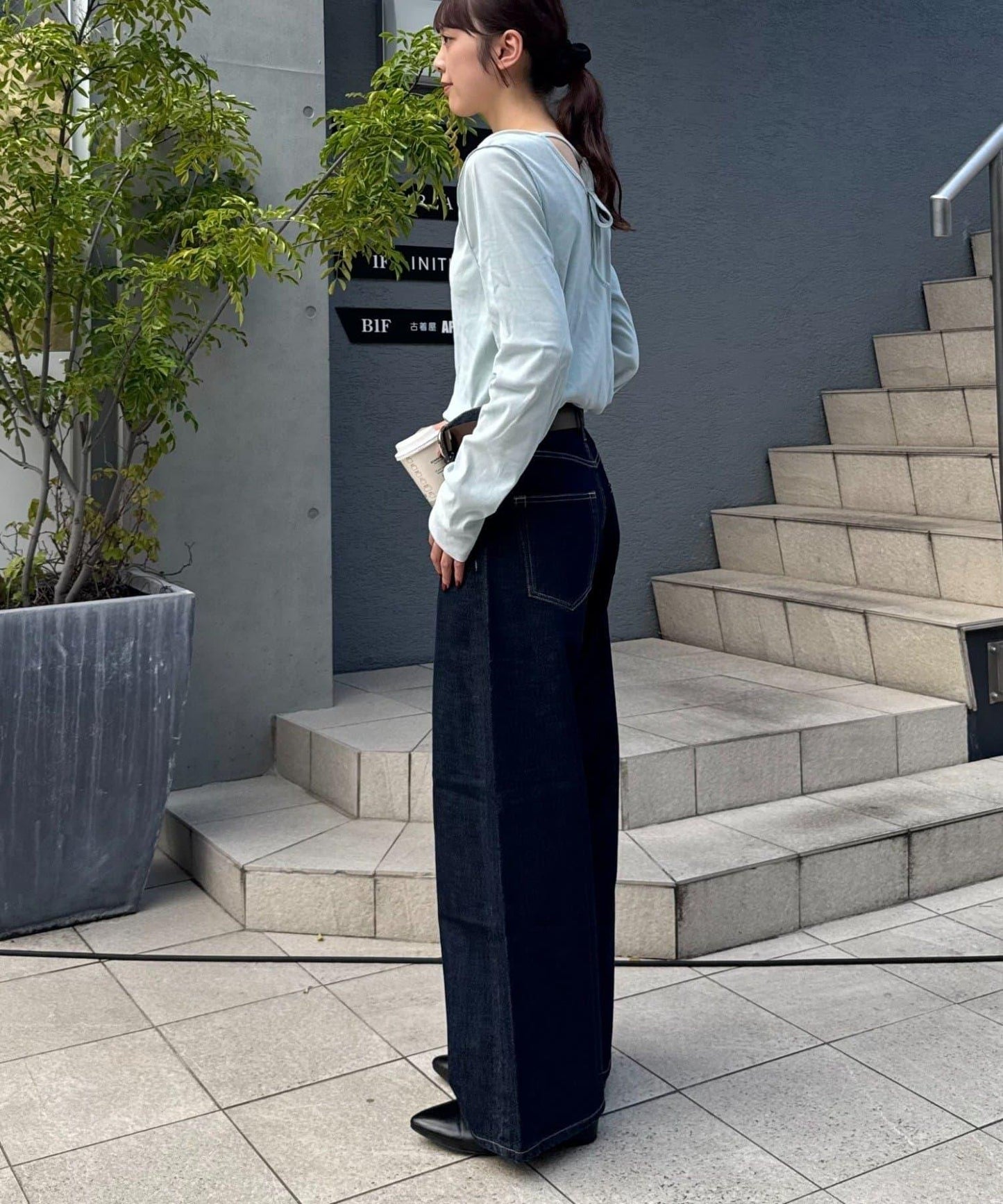 透視植絨復古工藝後系蝴蝶結上衣