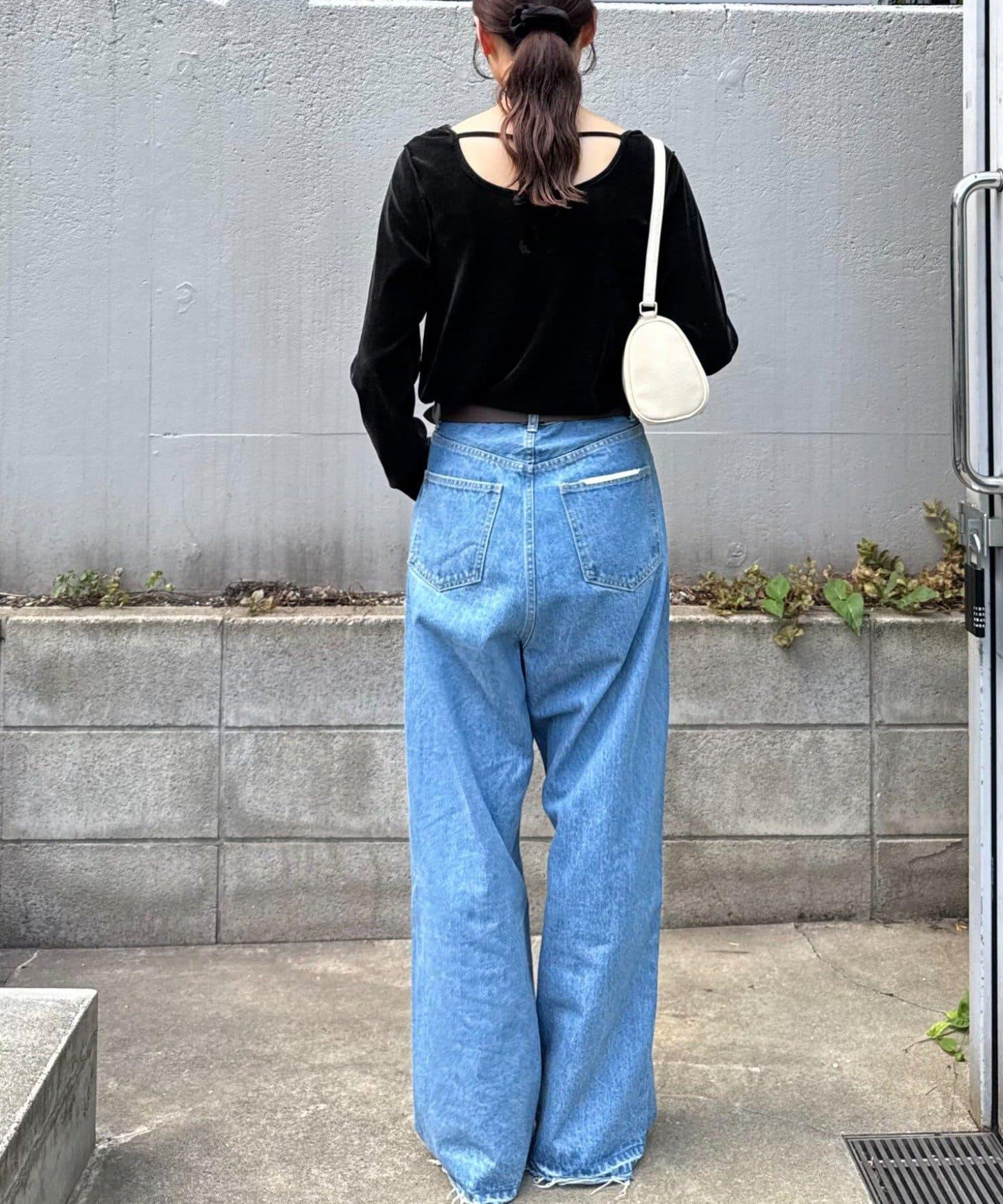 透視植絨復古工藝後系蝴蝶結上衣