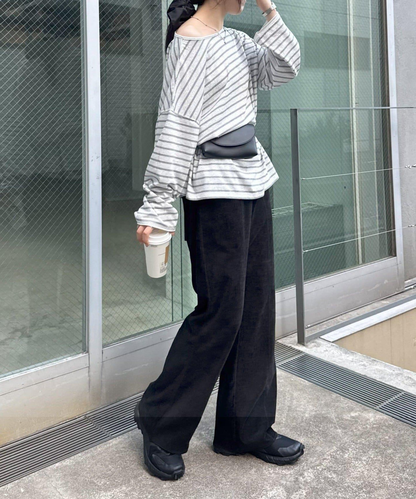 透視斜紋條紋單點刺繡寬鬆T恤