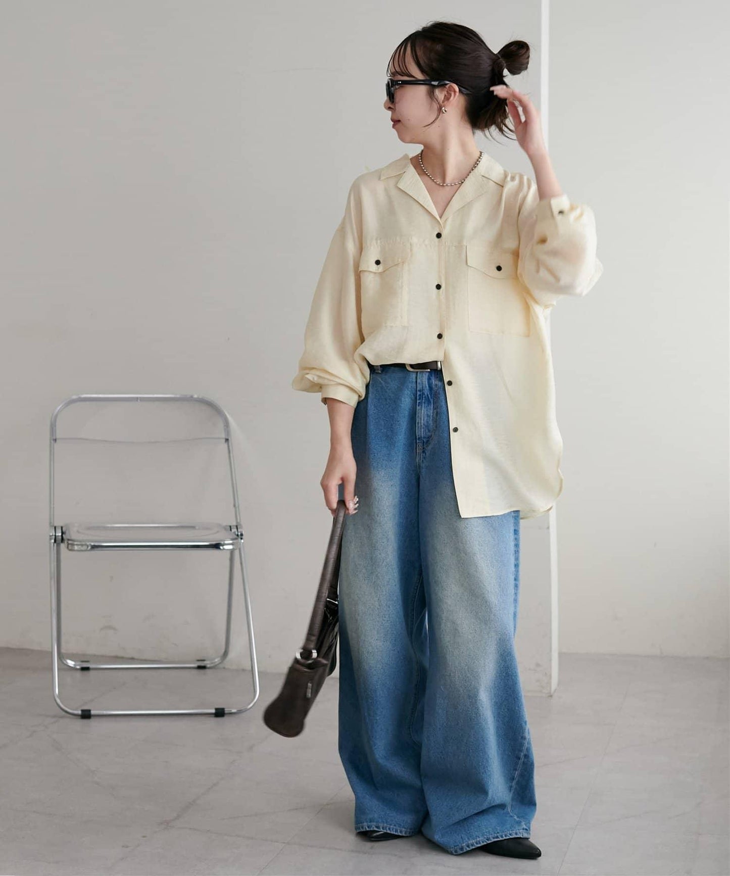 【Discoat】透視黑色紐扣開領襯衫