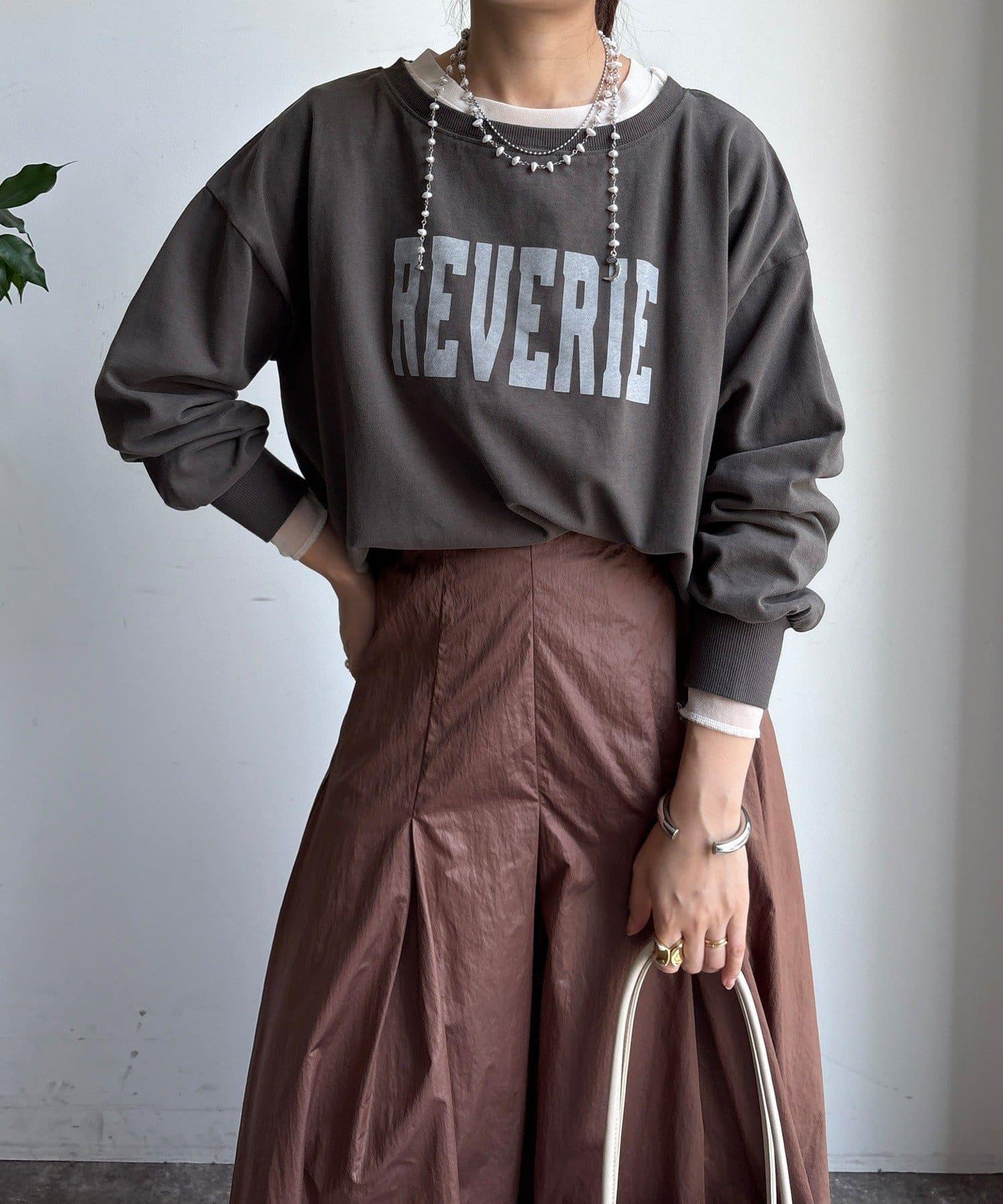 標誌短款套頭衫