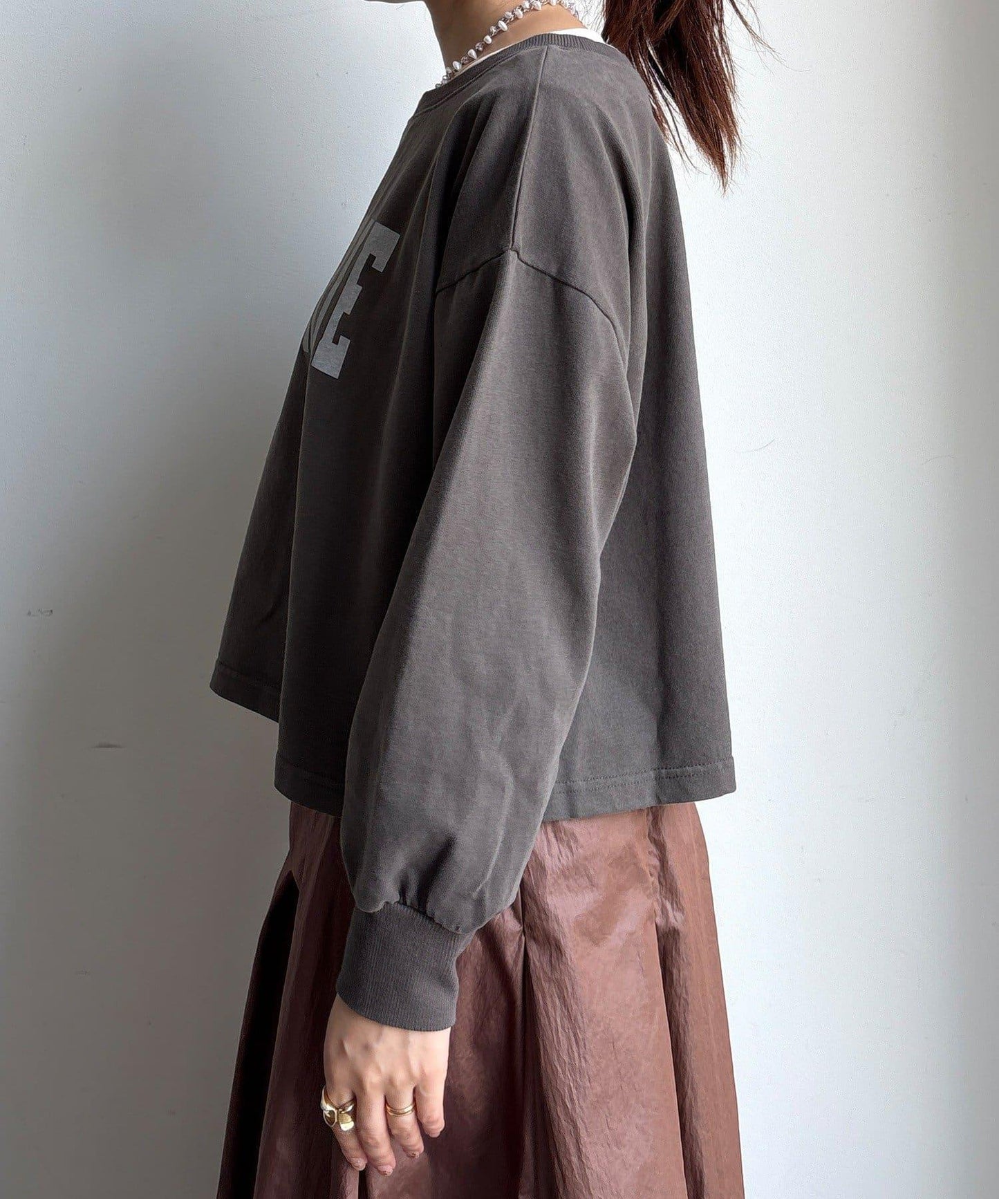 標誌短款套頭衫