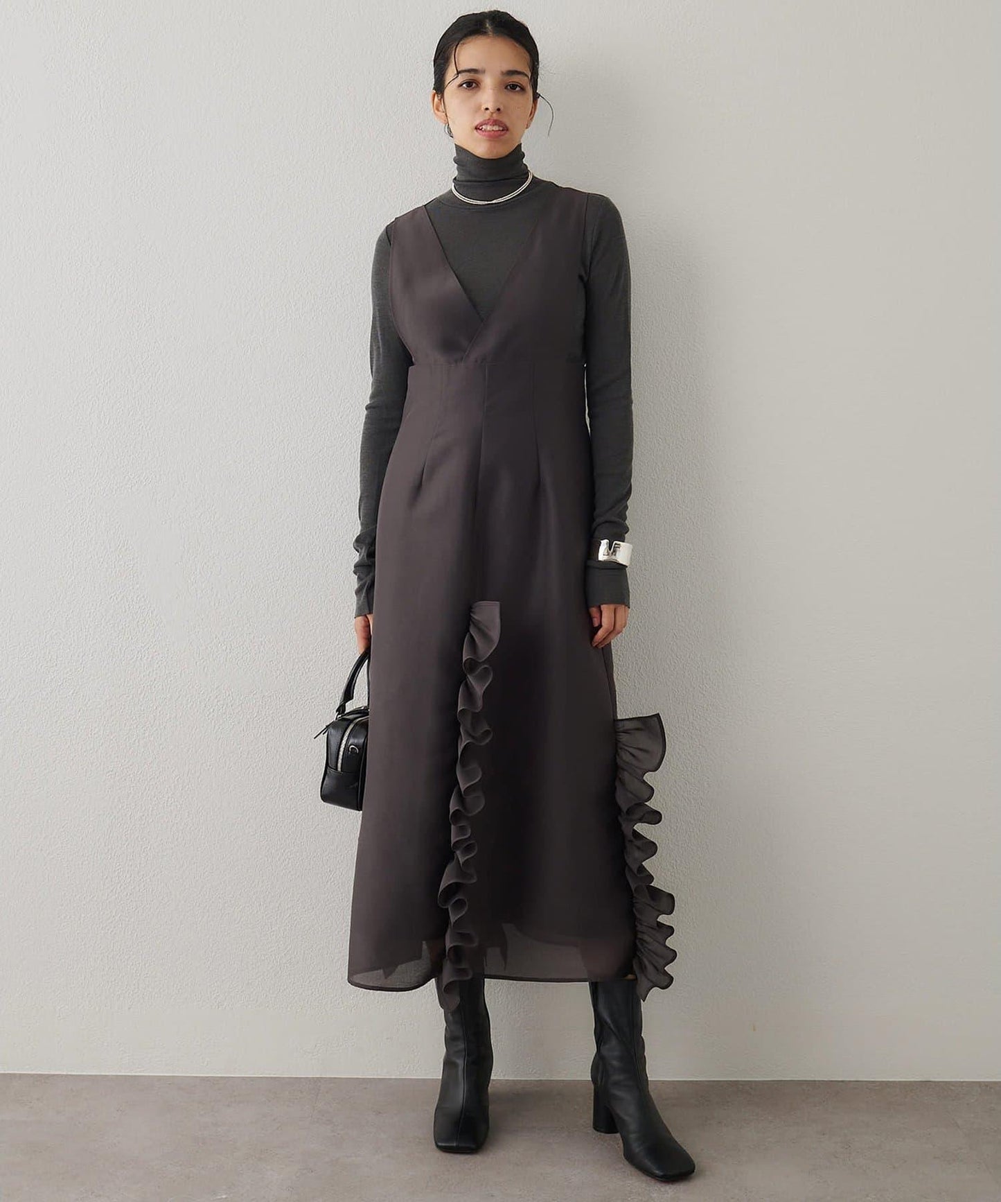 羊毛混紡高領套頭衫