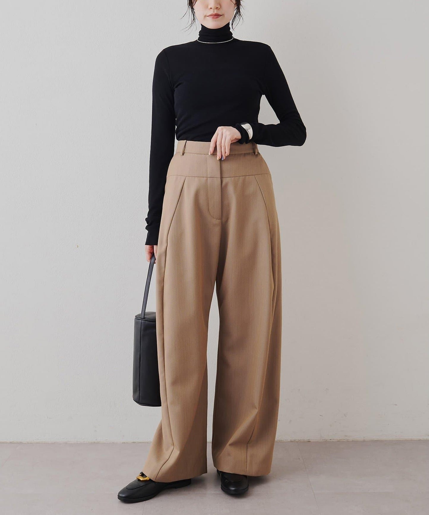 羊毛混紡高領套頭衫